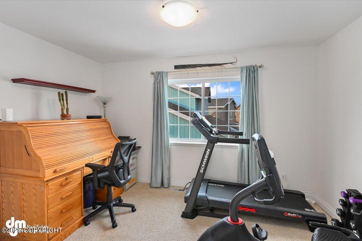 2414 Lusardi Point Circle