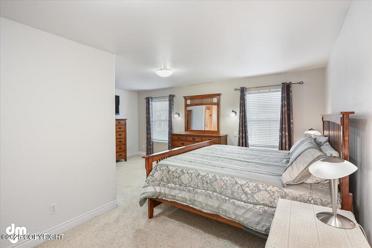 2414 Lusardi Point Circle