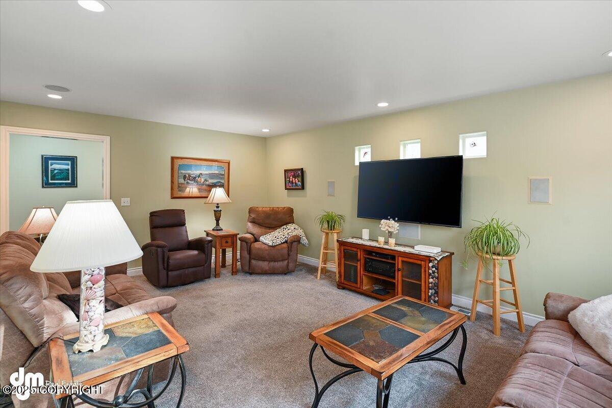 2414 Lusardi Point Circle