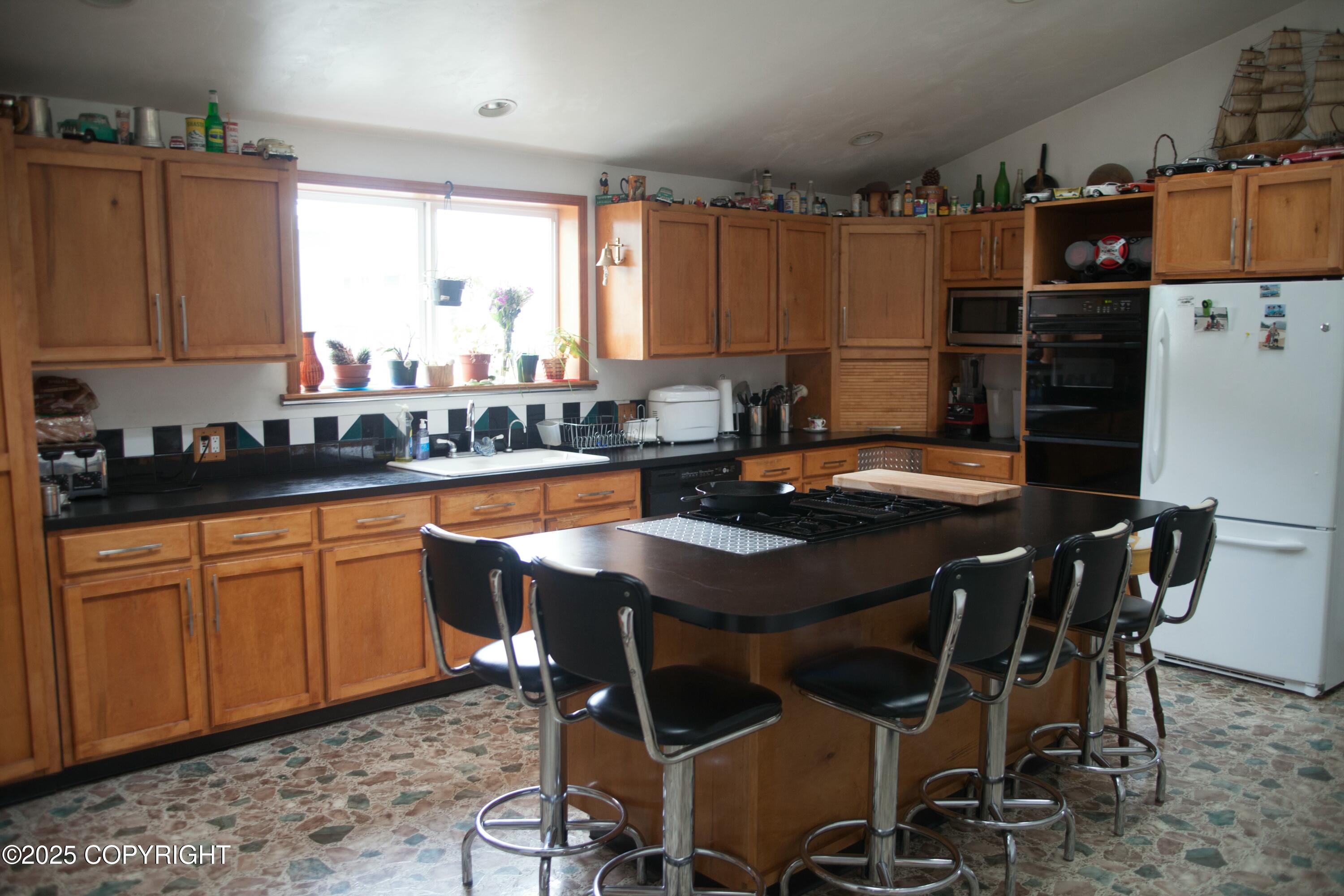 11-15 2nd Avenue
