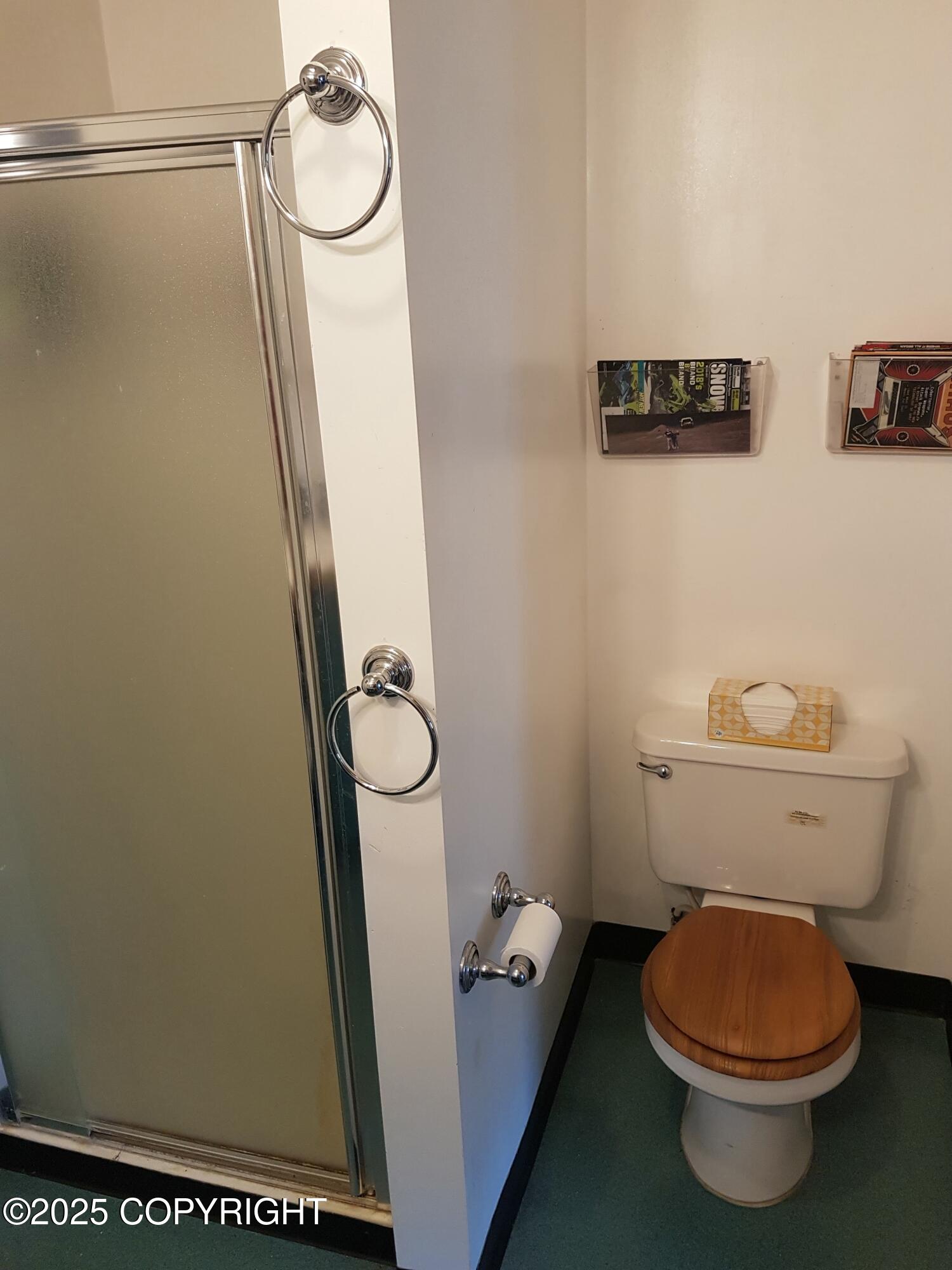 11-15 2nd Avenue