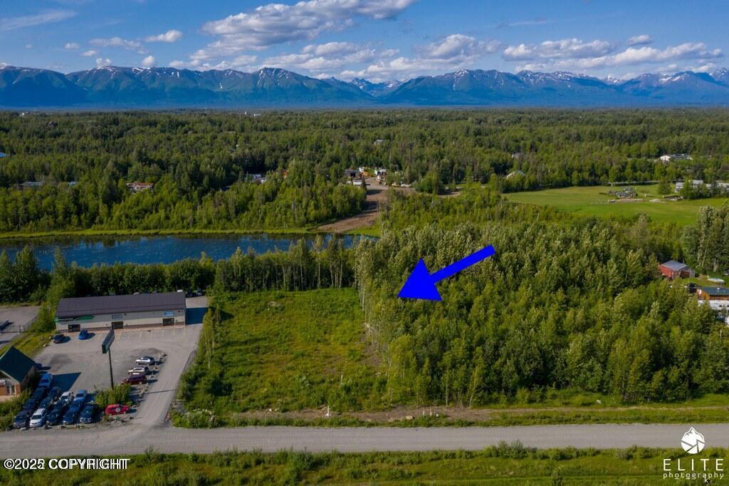 4565 E Greenstreet Circle