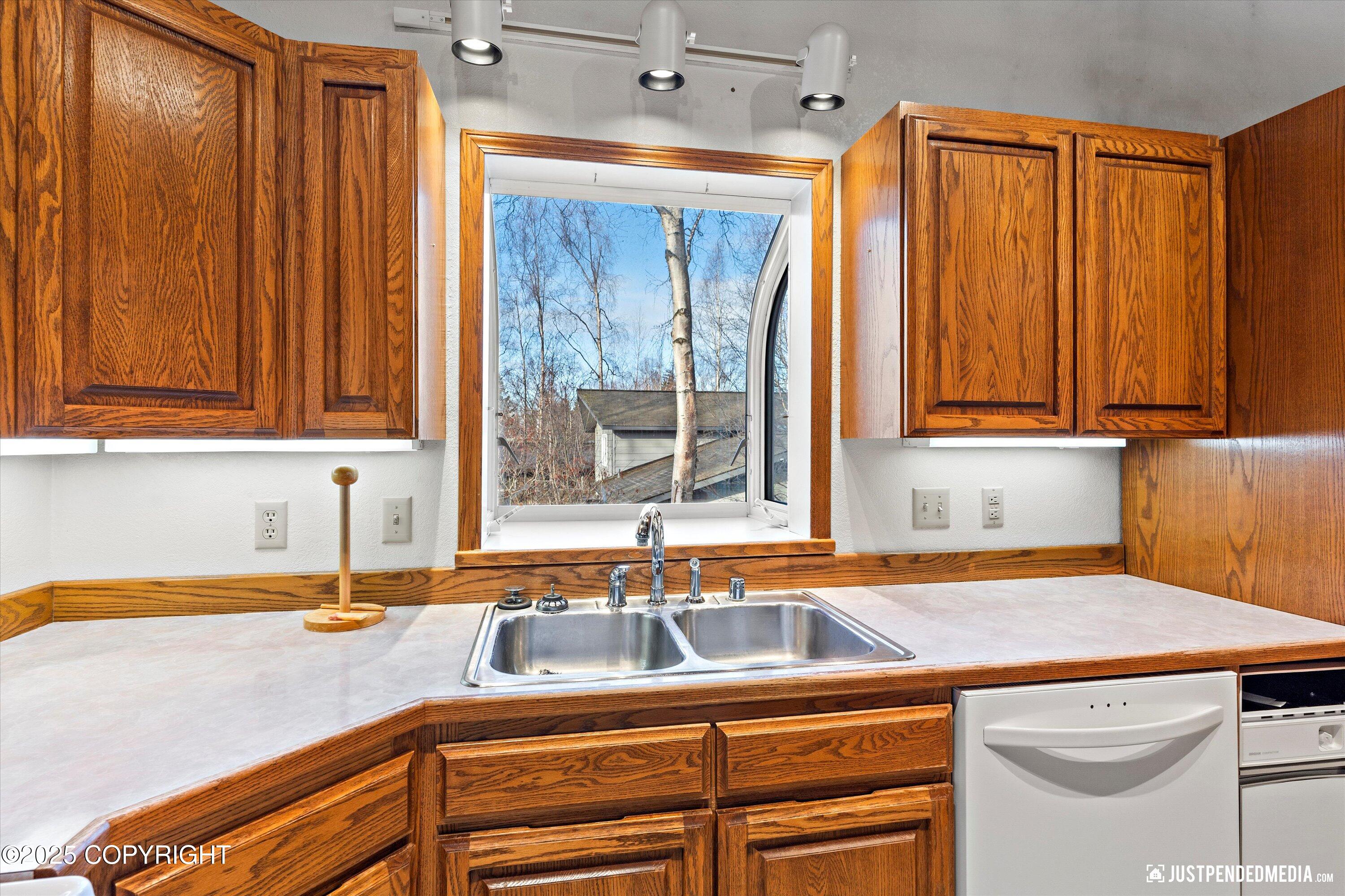 2612 Arlington Drive