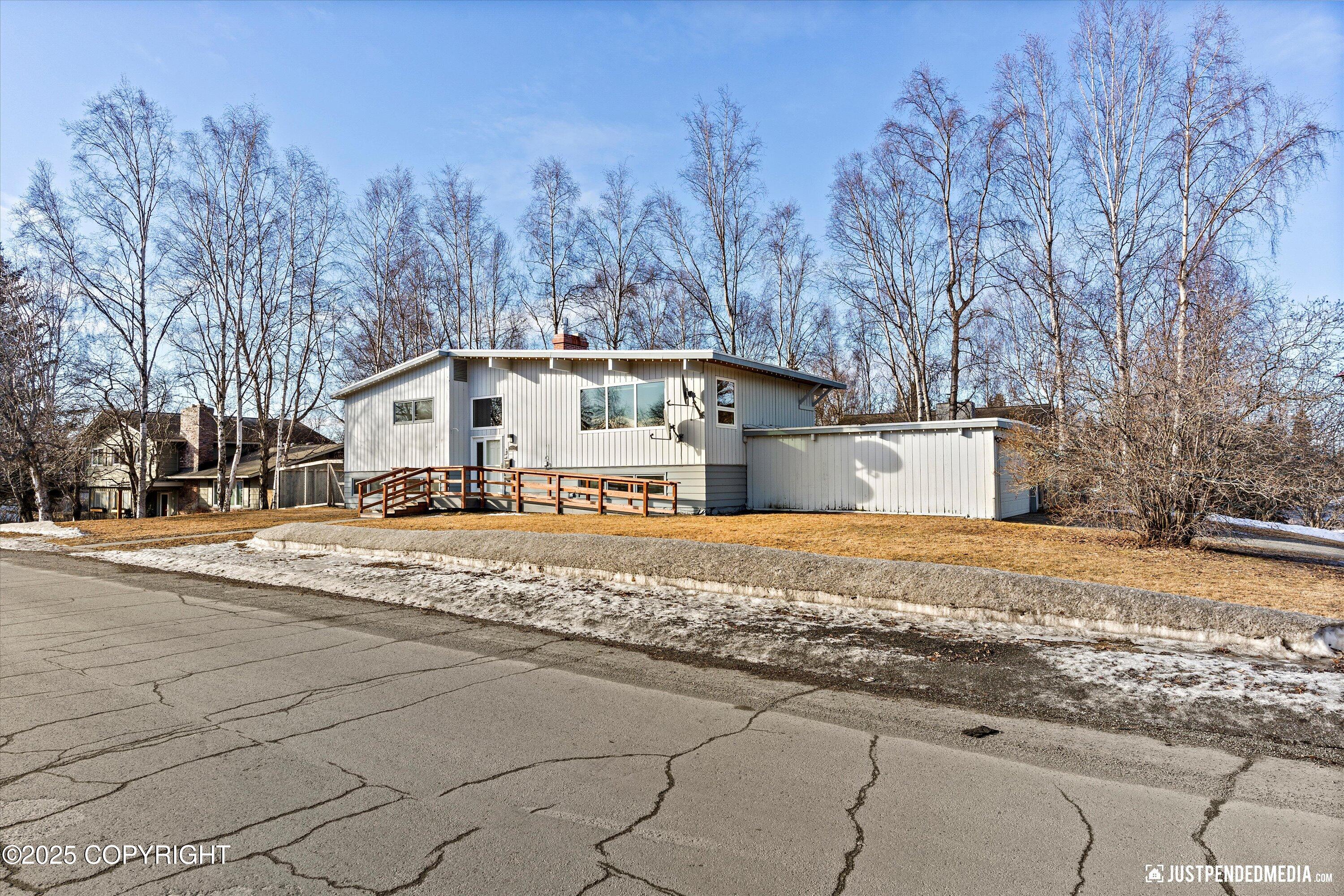 2612 Arlington Drive