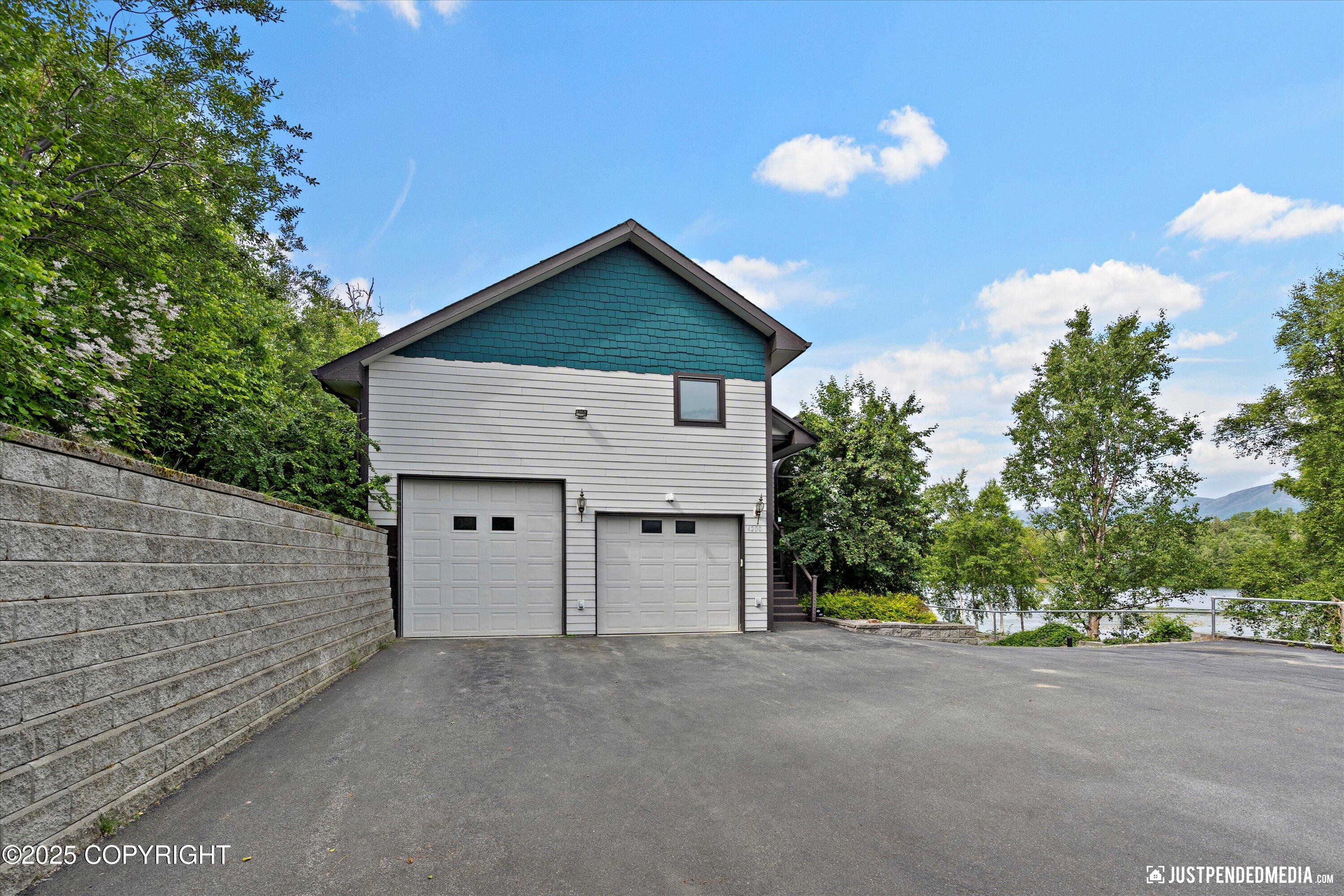 4200 N Engstrom Road