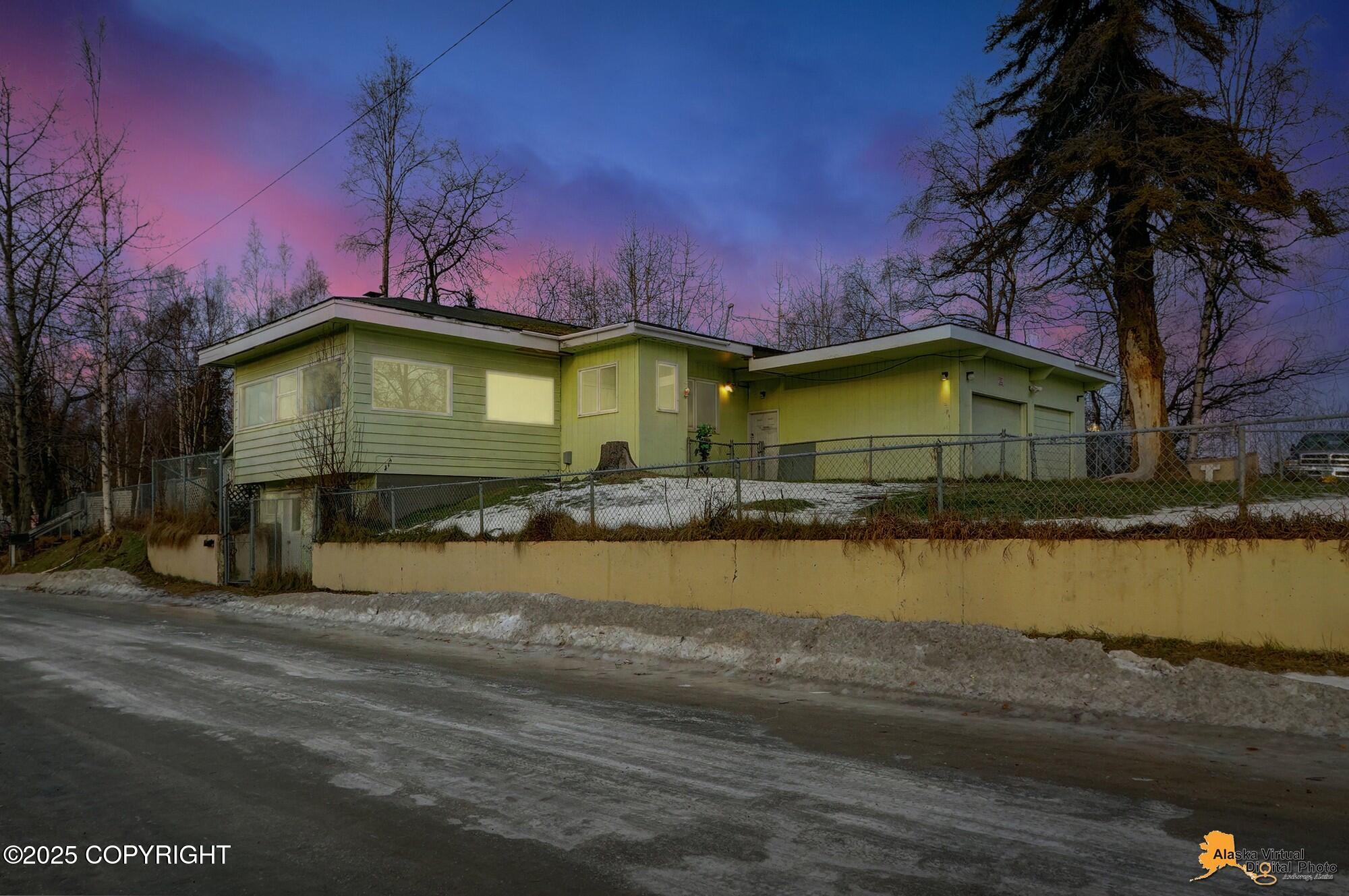 505 W 31st Avenue