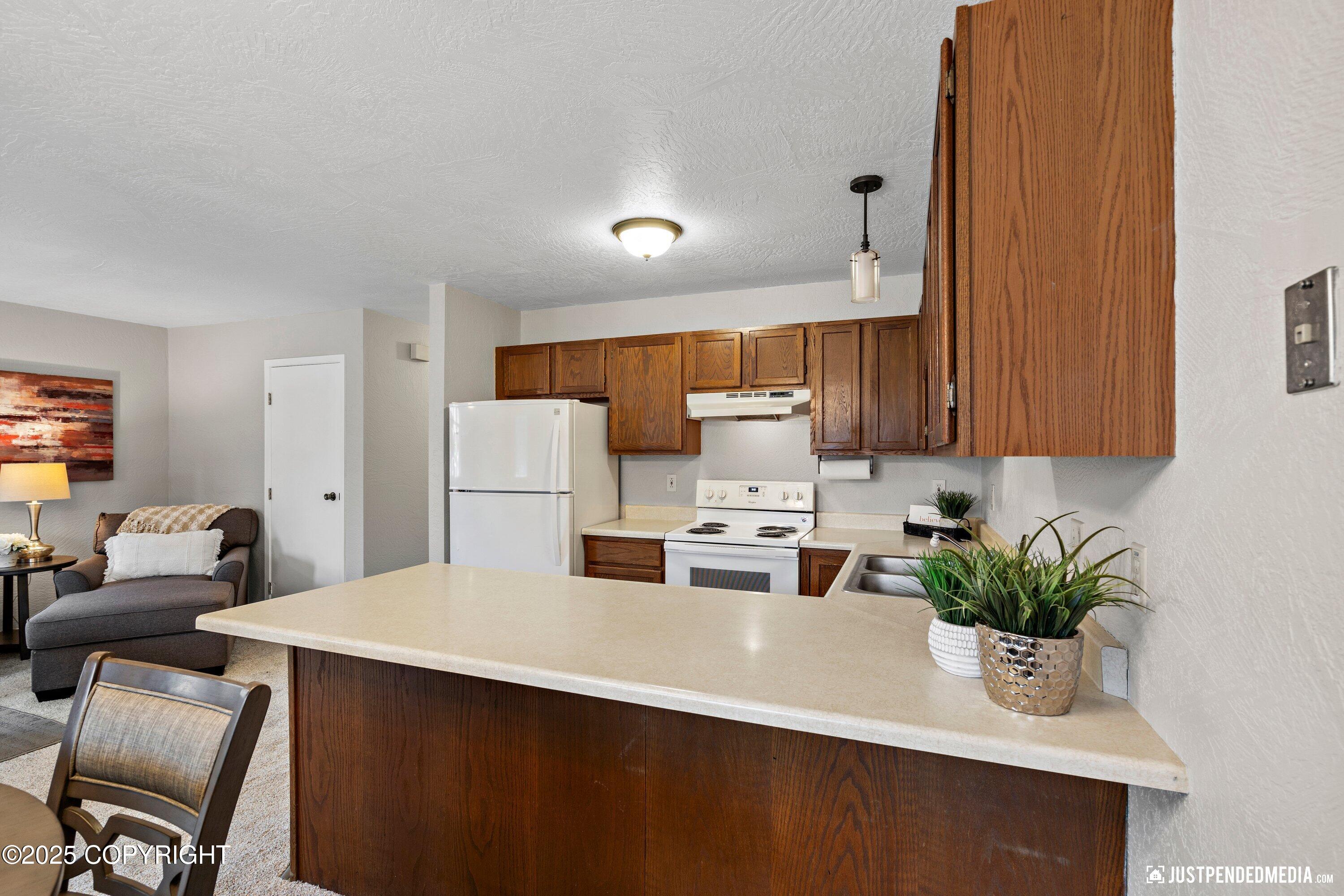 7701 Pleasure View Circle