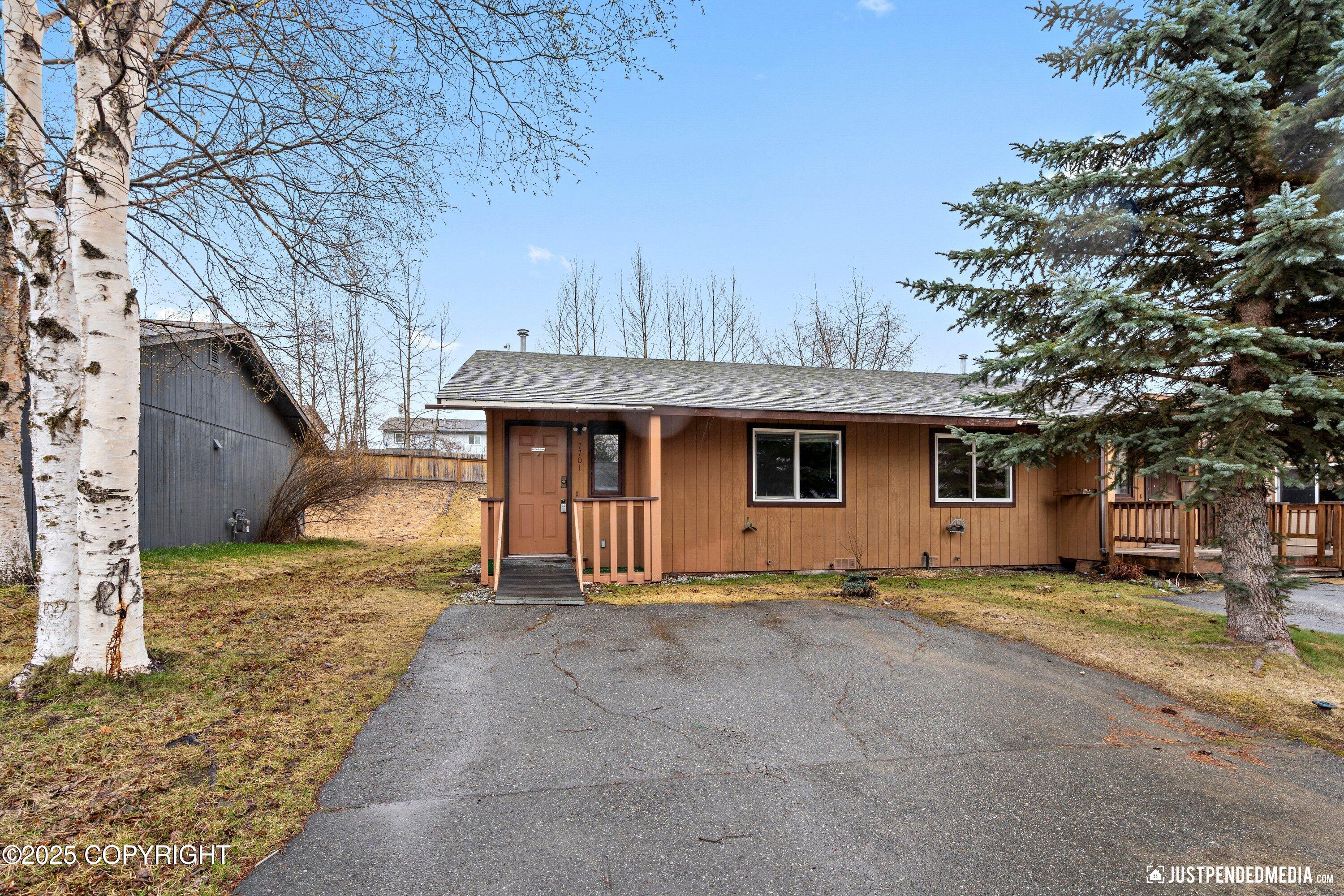 7701 Pleasure View Circle