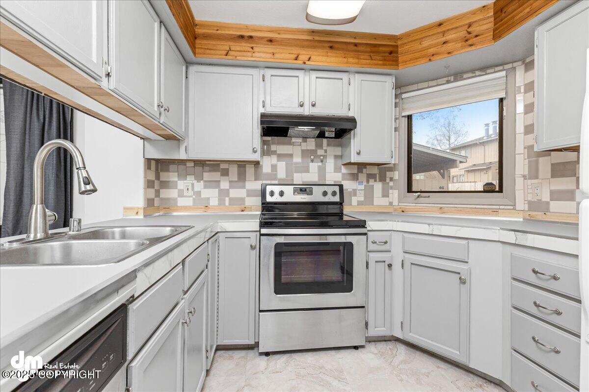 449 Dailey Avenue # 15D Unit: #15D