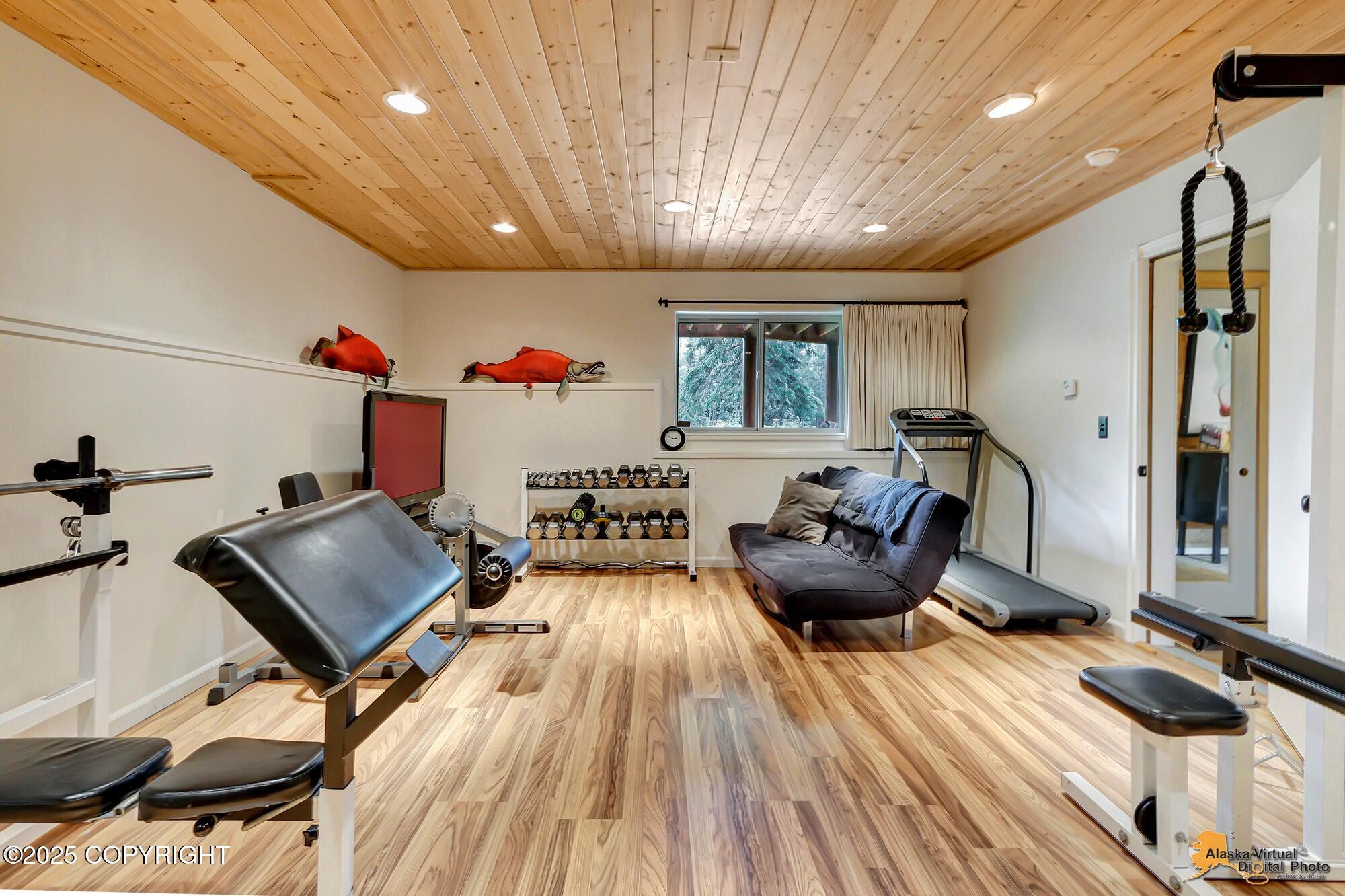 22339 Elkhorn Circle