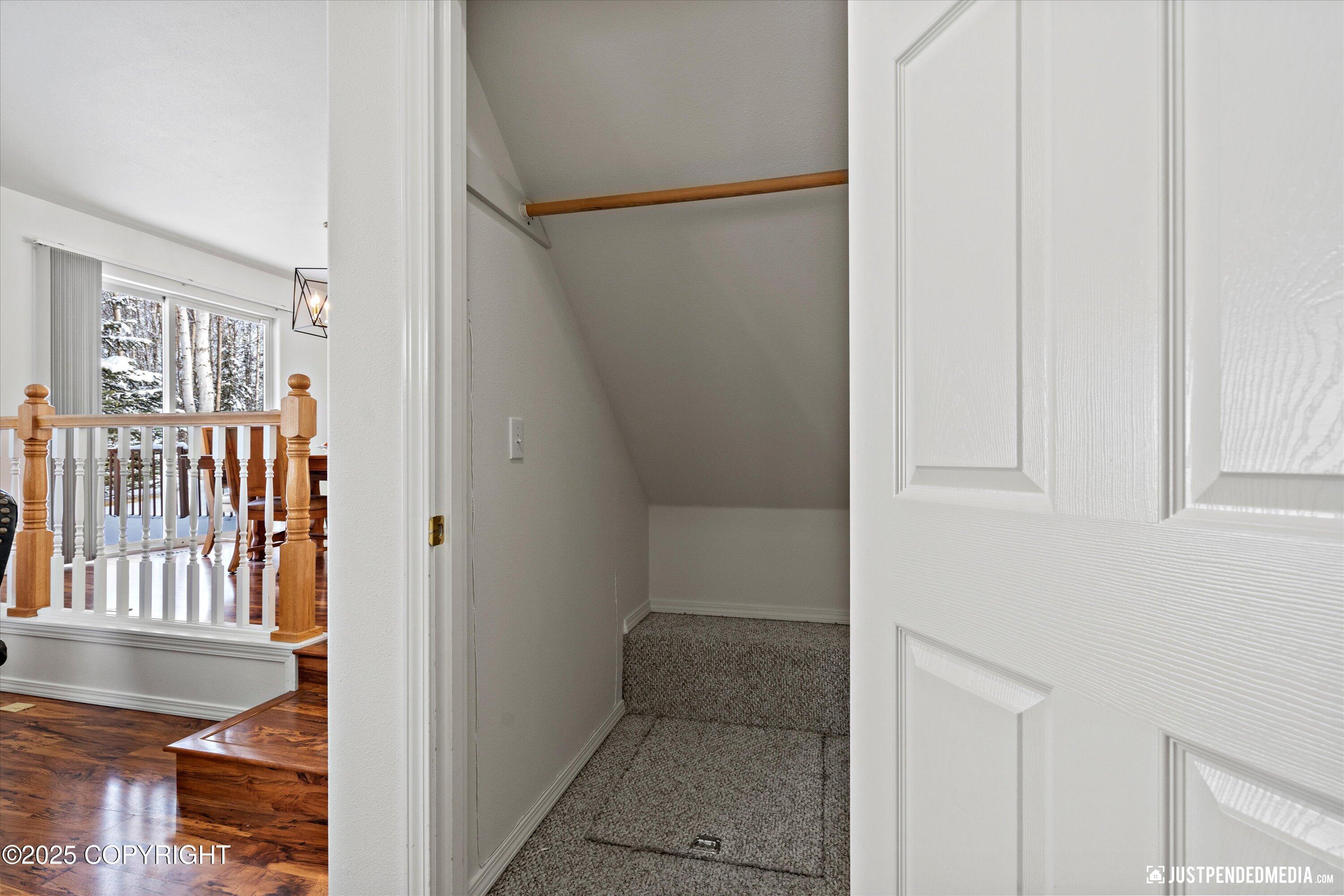 7811 Wildbrook Court