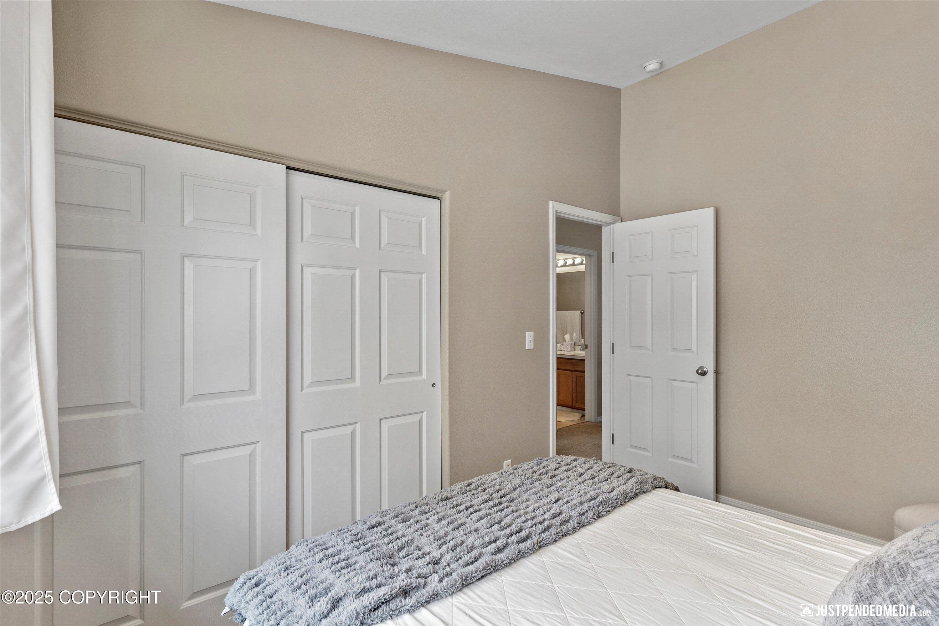 10290 Jamestown Drive # 1B Unit: #1B