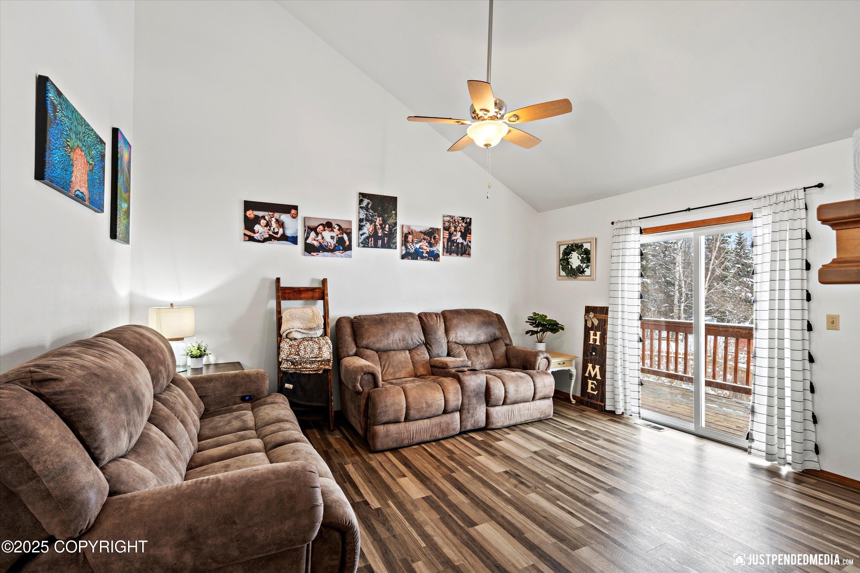 2350 Yorktown Circle