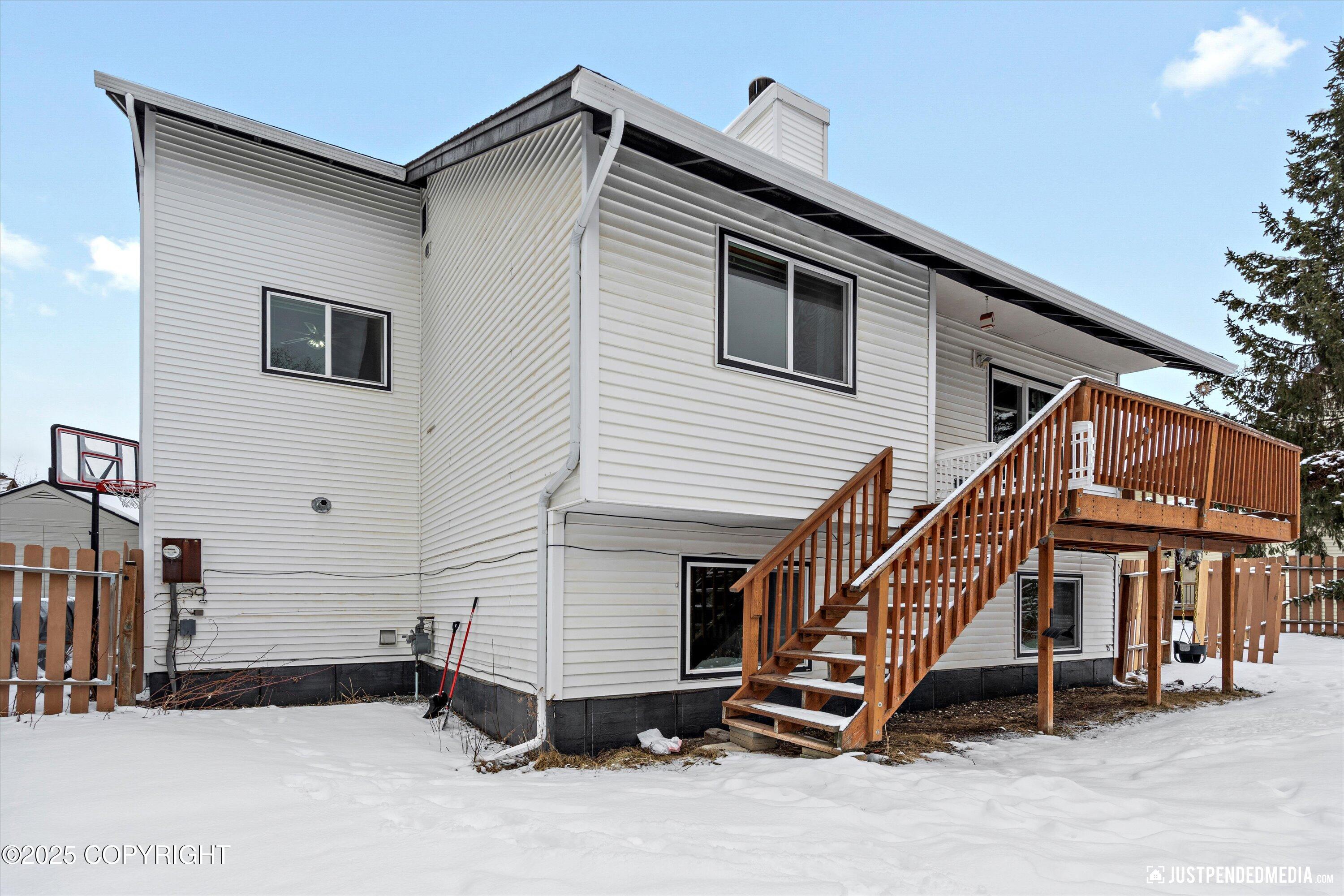 2350 Yorktown Circle