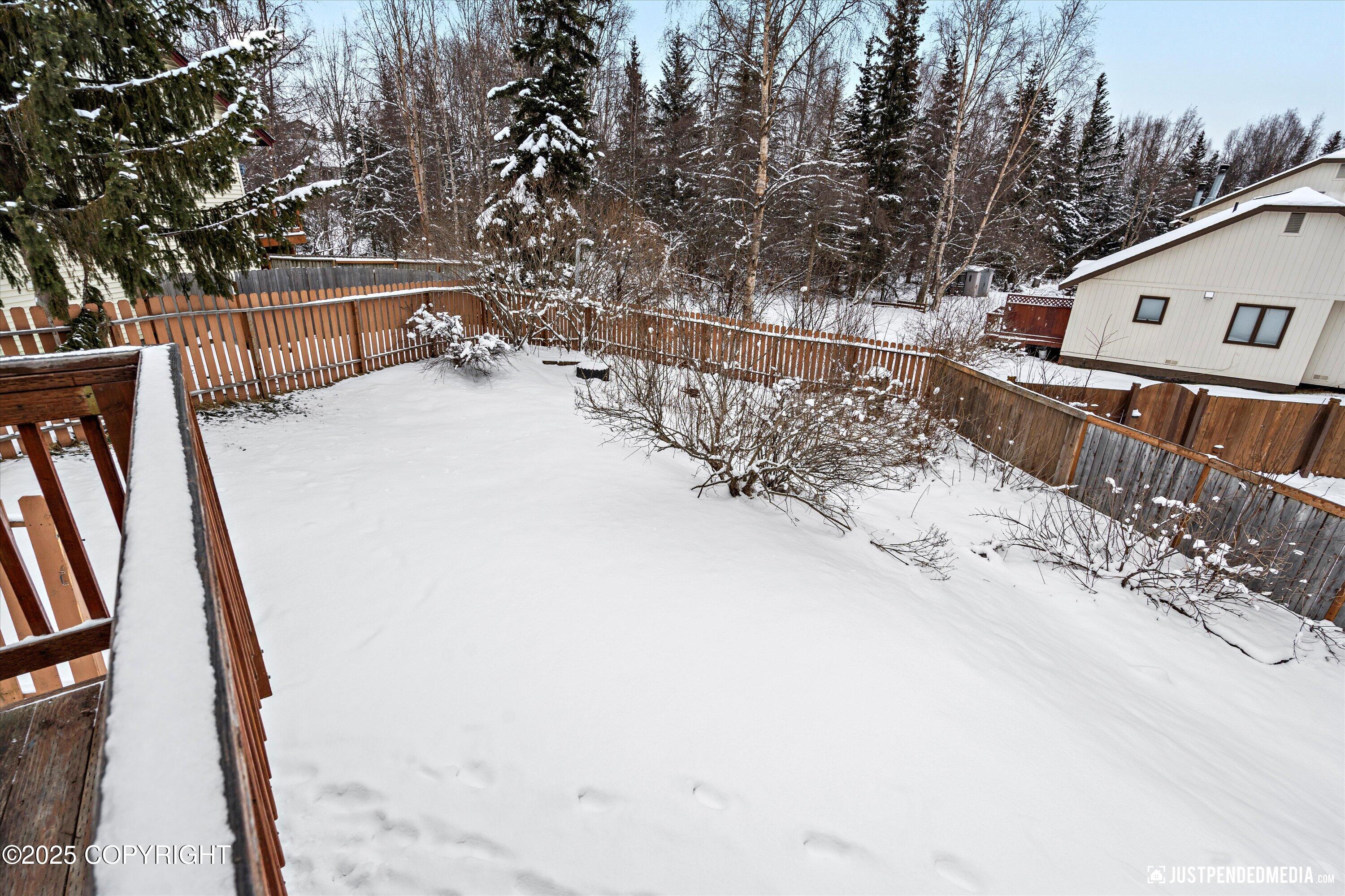 2350 Yorktown Circle