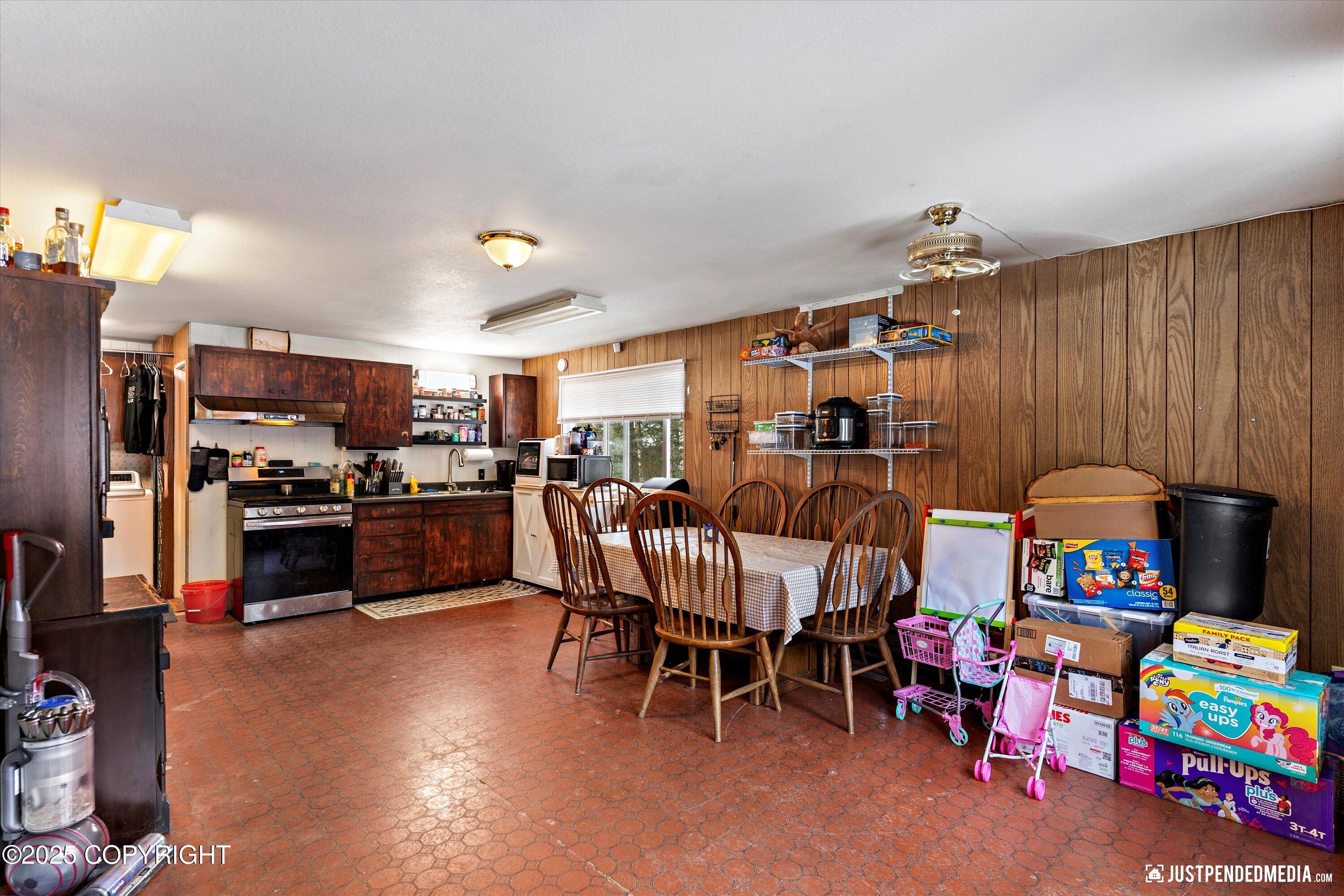 10960 Totem Road