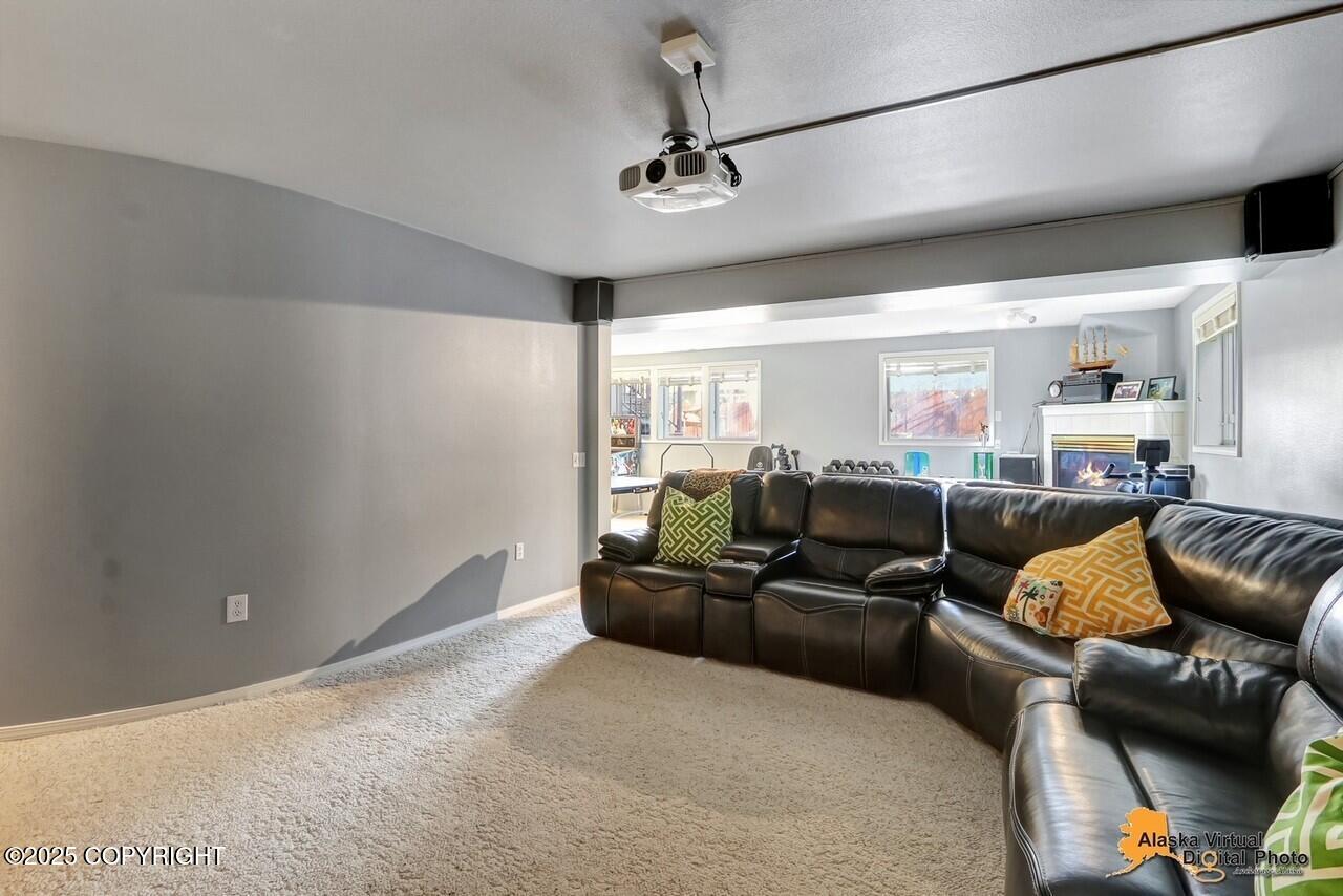 12845 Lindsey Circle