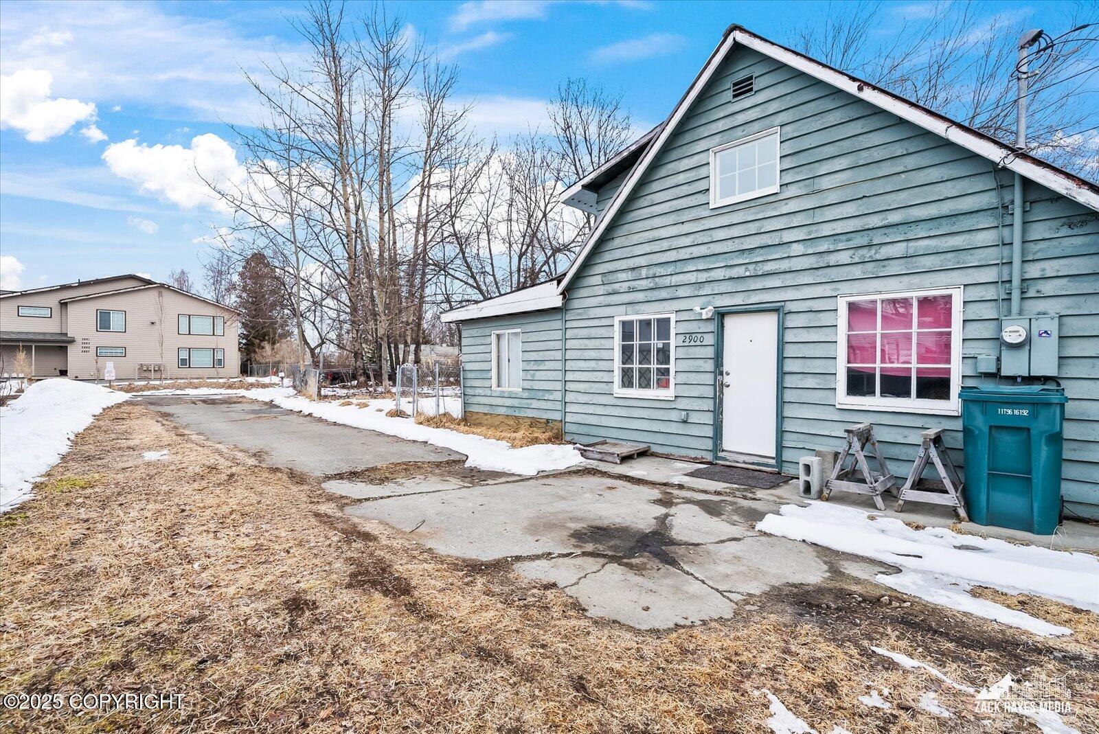 2900 W 33rd Avenue