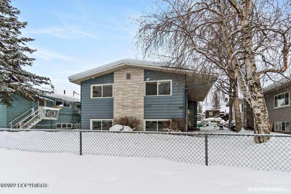 708 N Hoyt Street # 1 Unit: #1