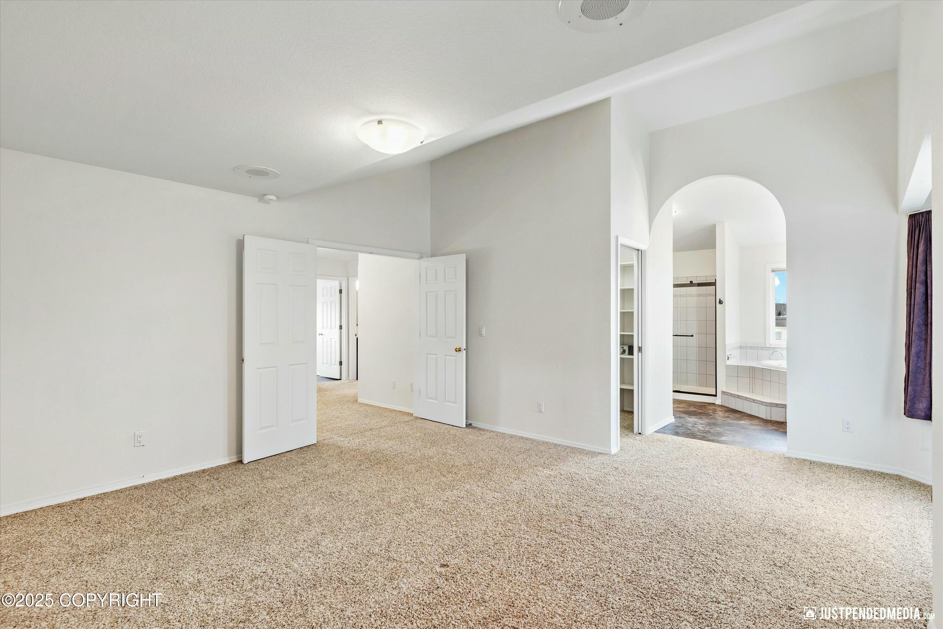 290 Peppertree Loop