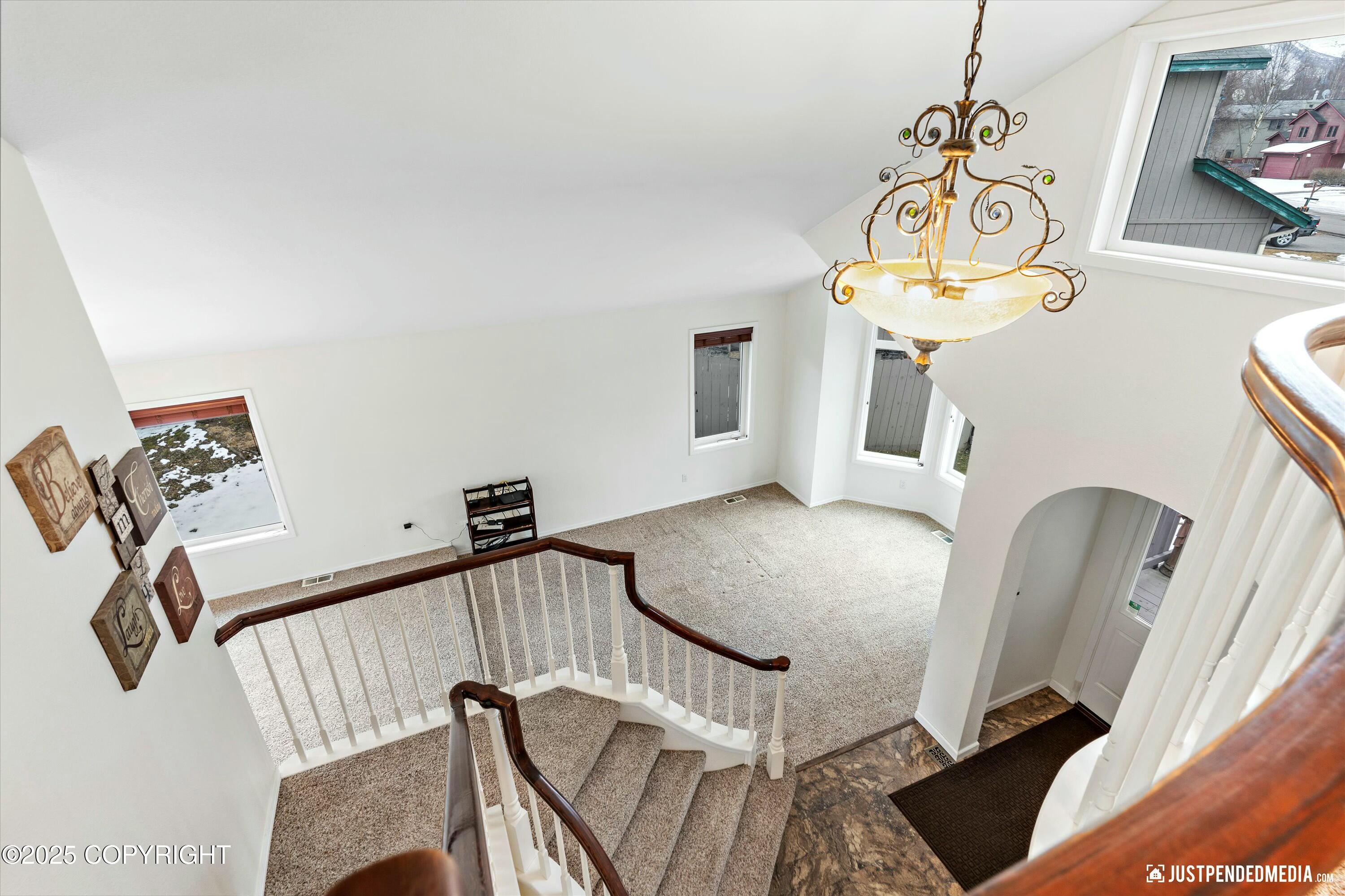 290 Peppertree Loop