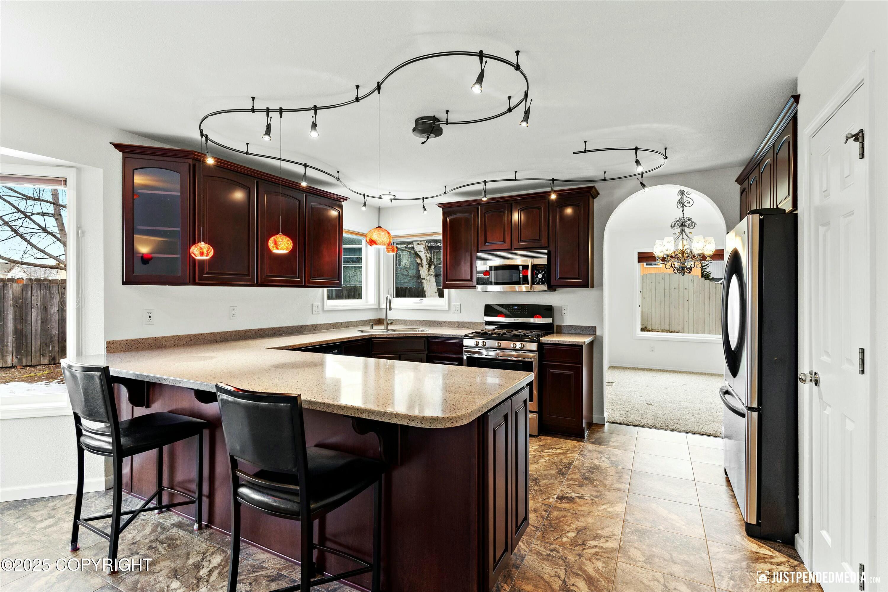 290 Peppertree Loop