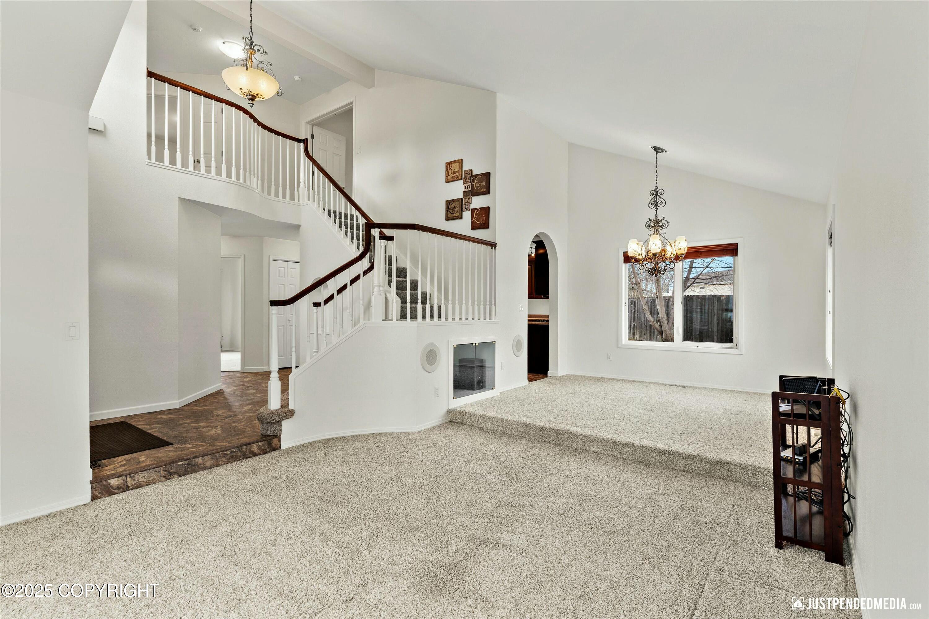290 Peppertree Loop