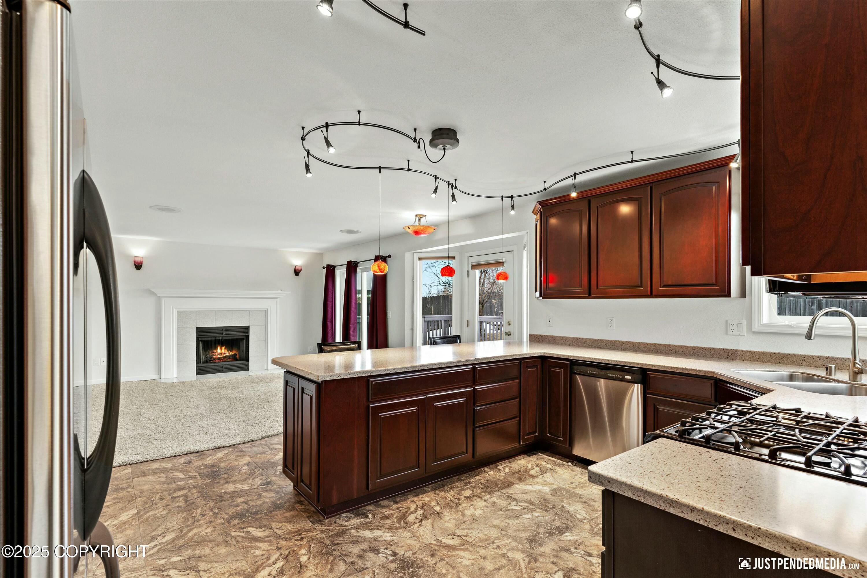 290 Peppertree Loop