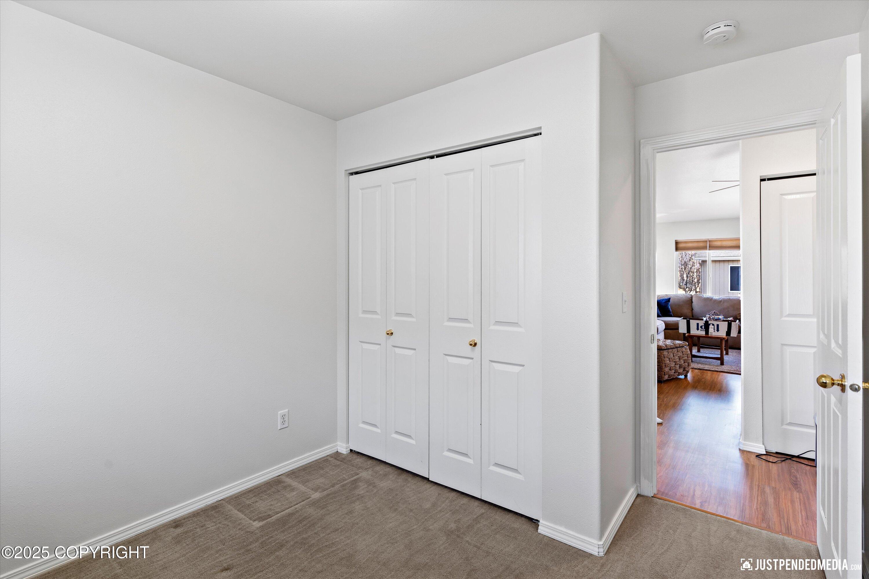 200 E 45th Avenue