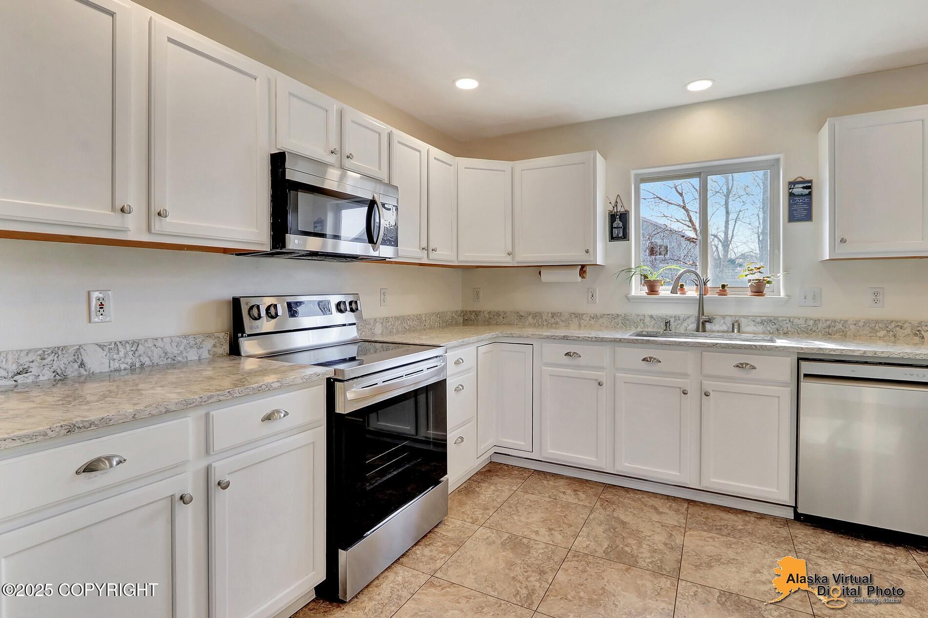 2104 Casey Cusack Loop