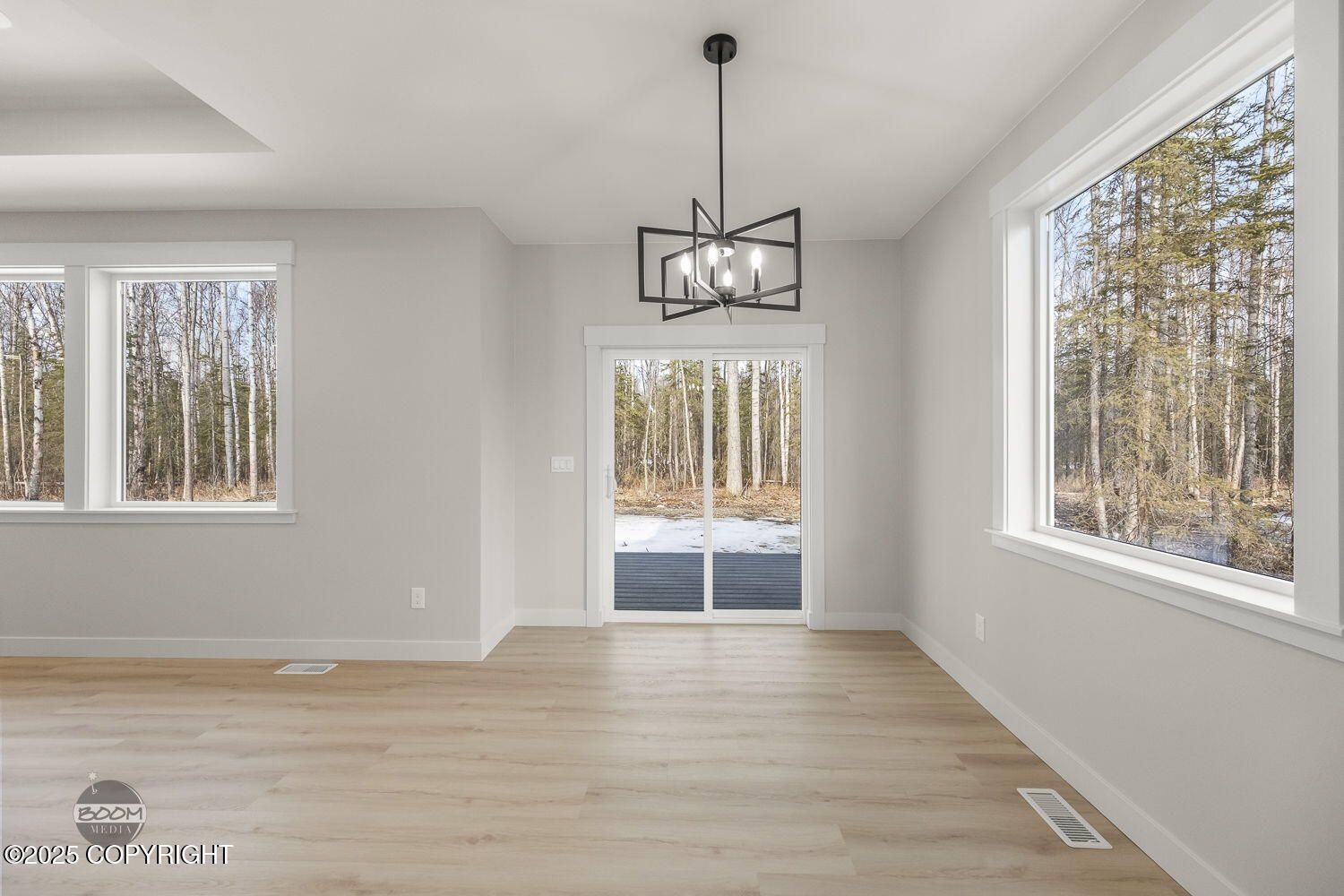 6921 W Vandenberg Drive