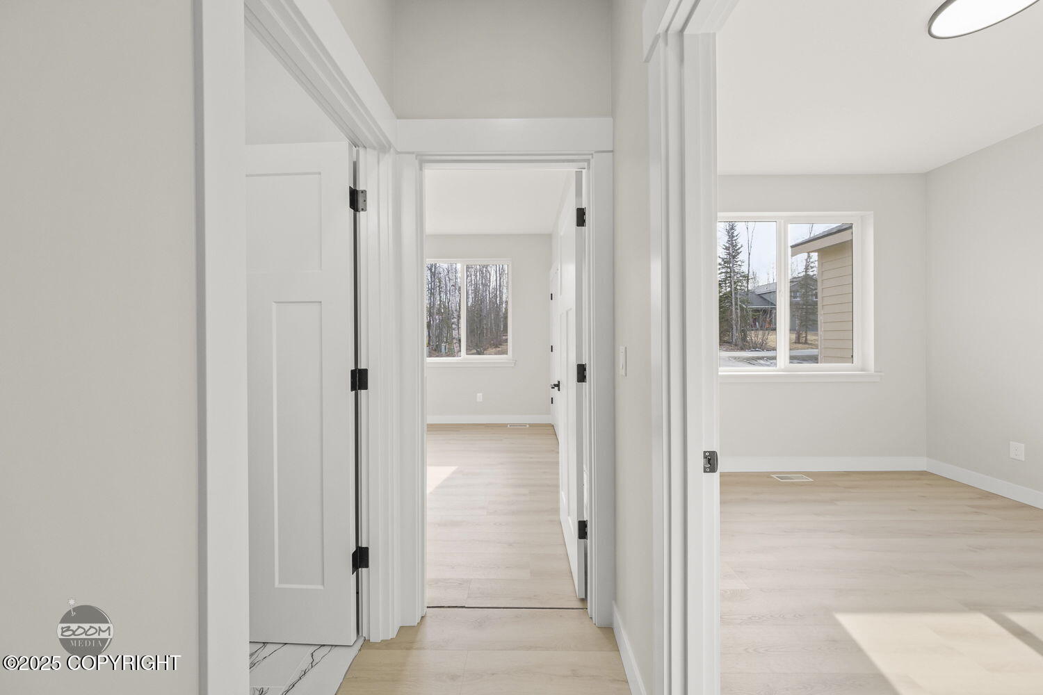 6921 W Vandenberg Drive