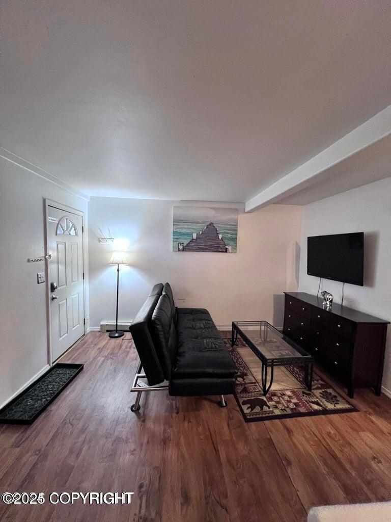 1435 W 25th Avenue
