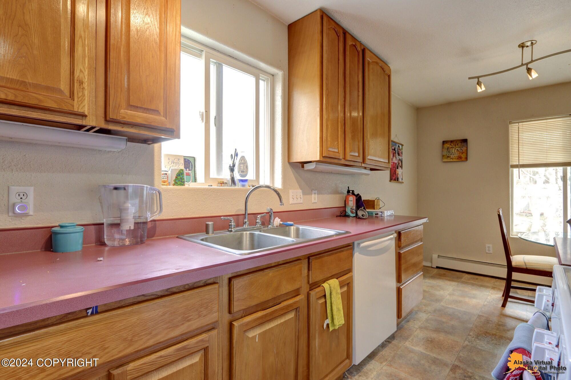 1100 W Shirley Ann Circle