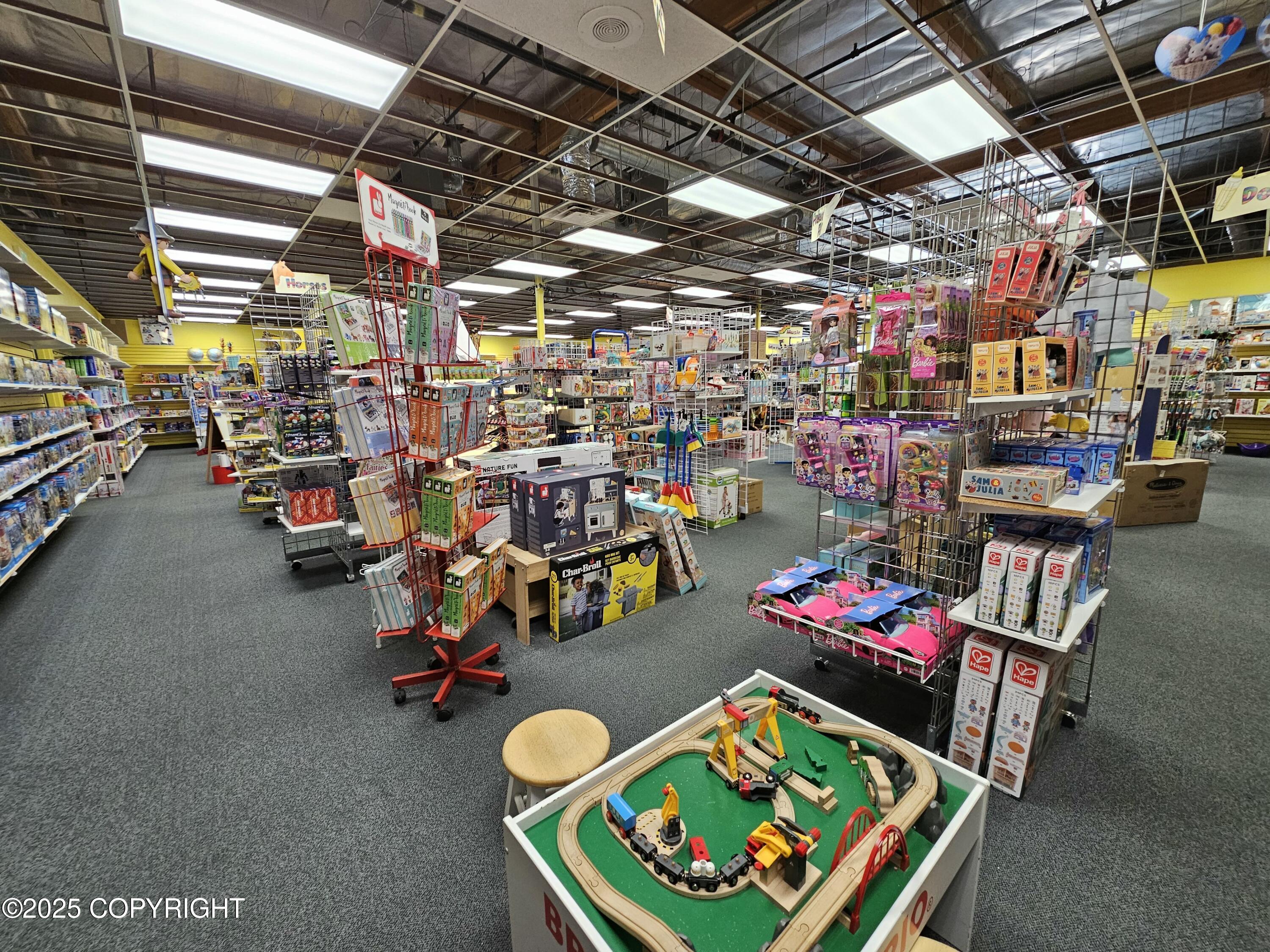 12201 Industry Way # D5