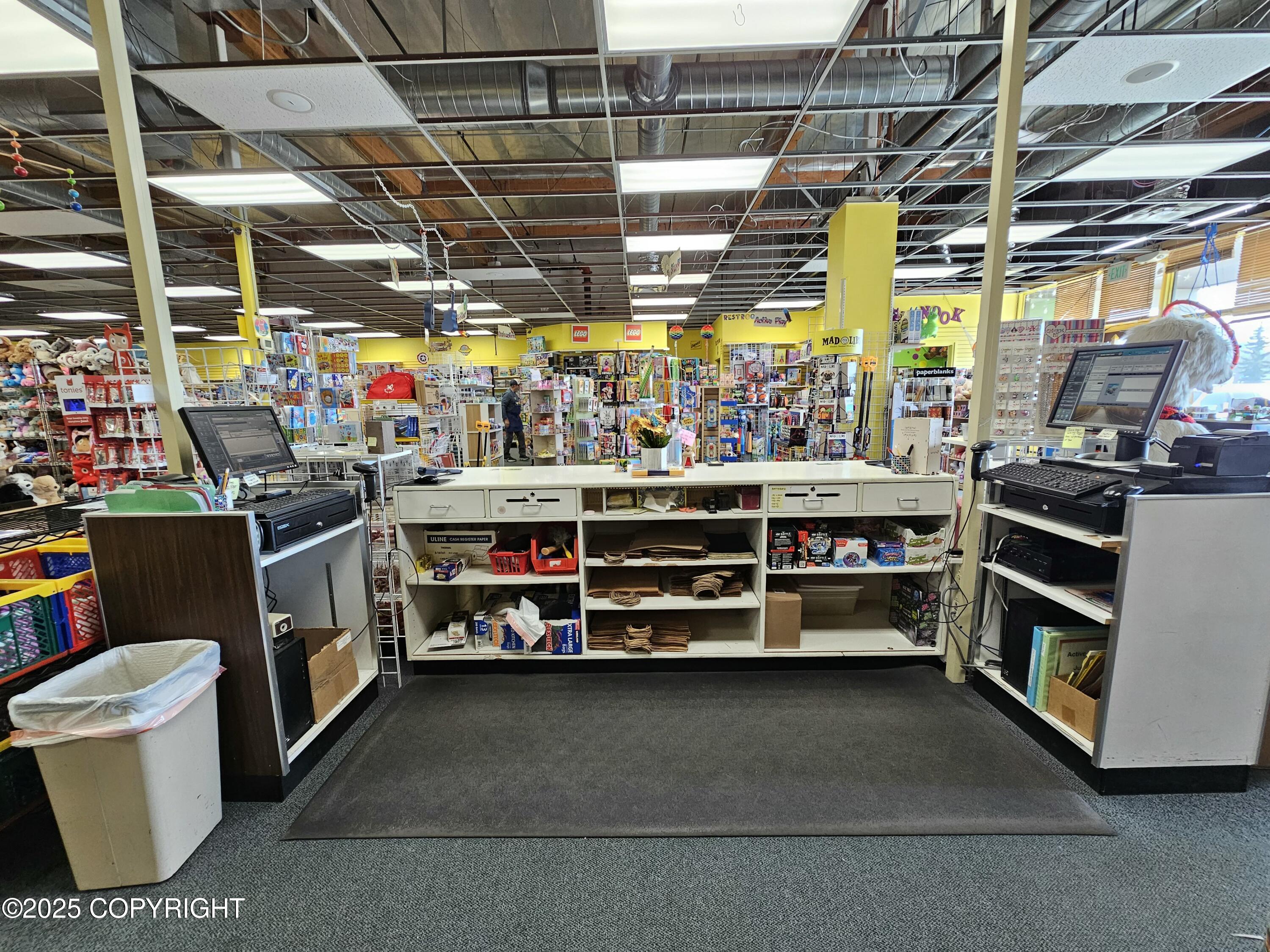 12201 Industry Way # D5