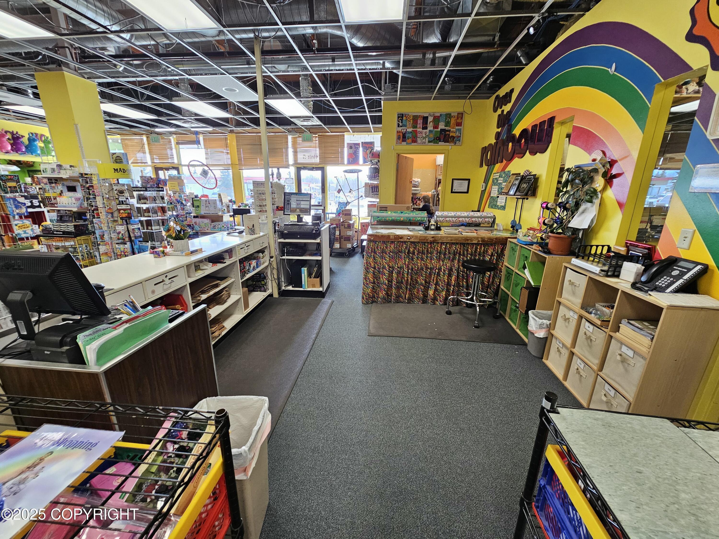 12201 Industry Way # D5