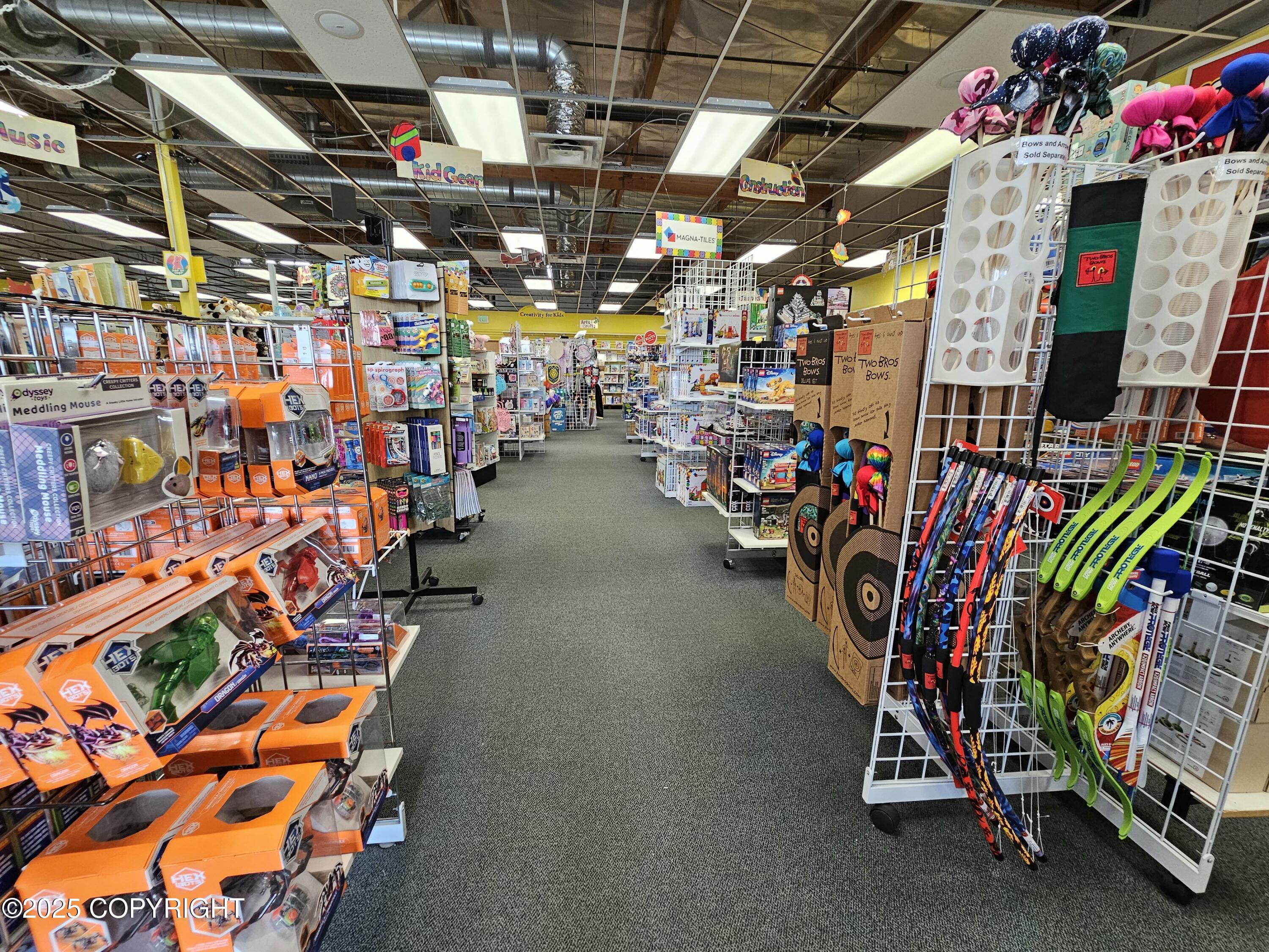 12201 Industry Way # D5