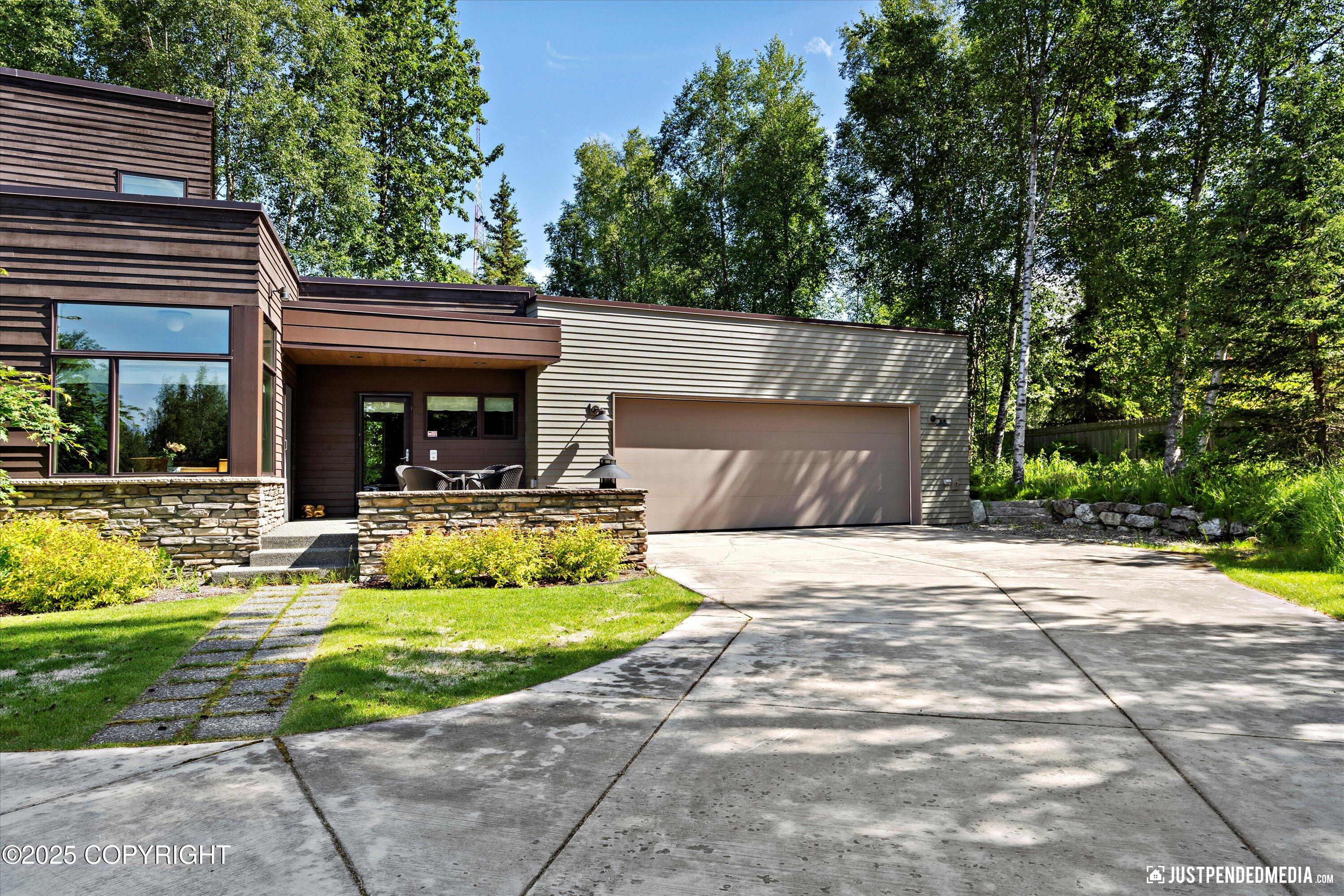 1665 Bob Atwood Circle