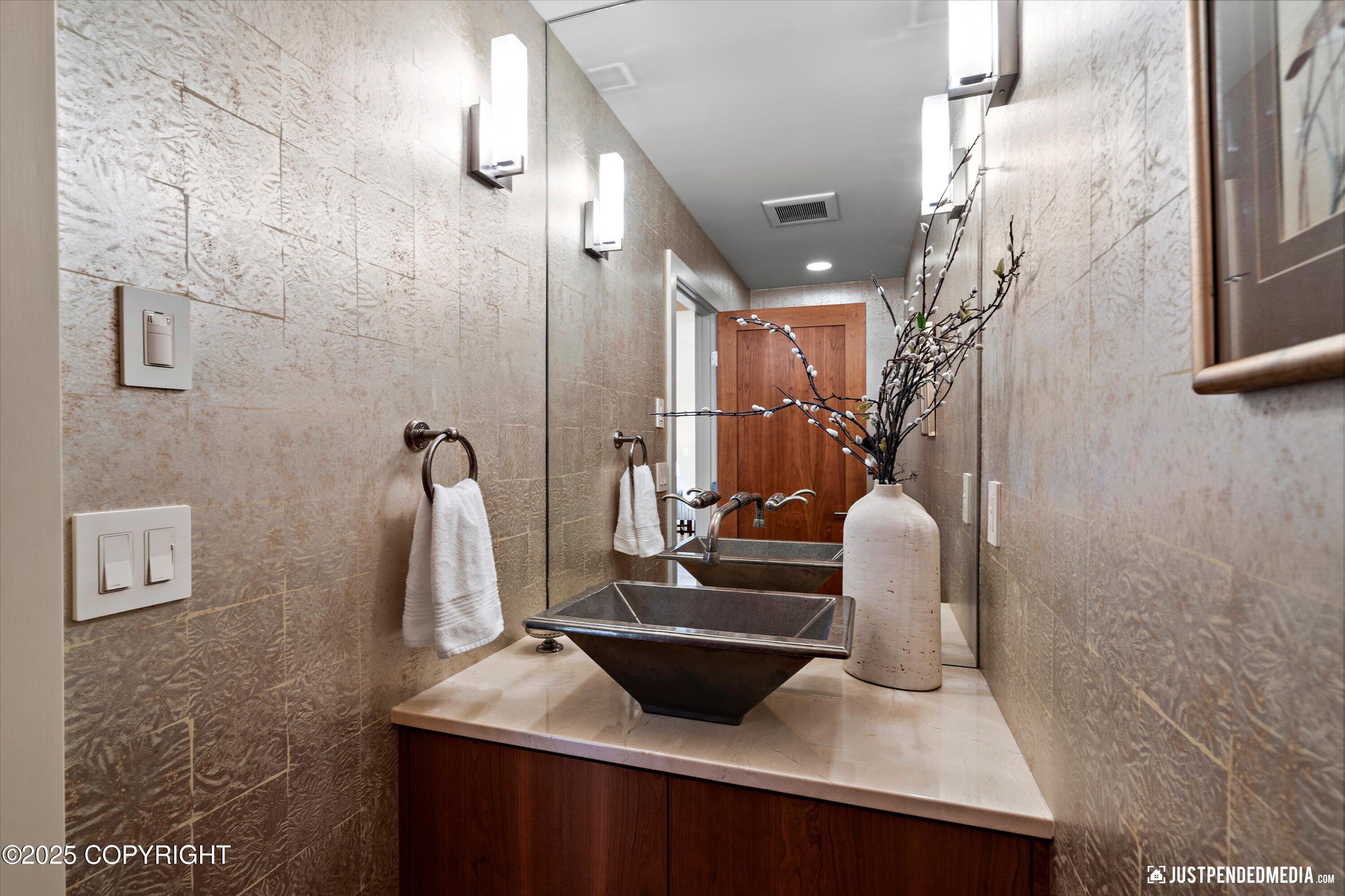 1665 Bob Atwood Circle