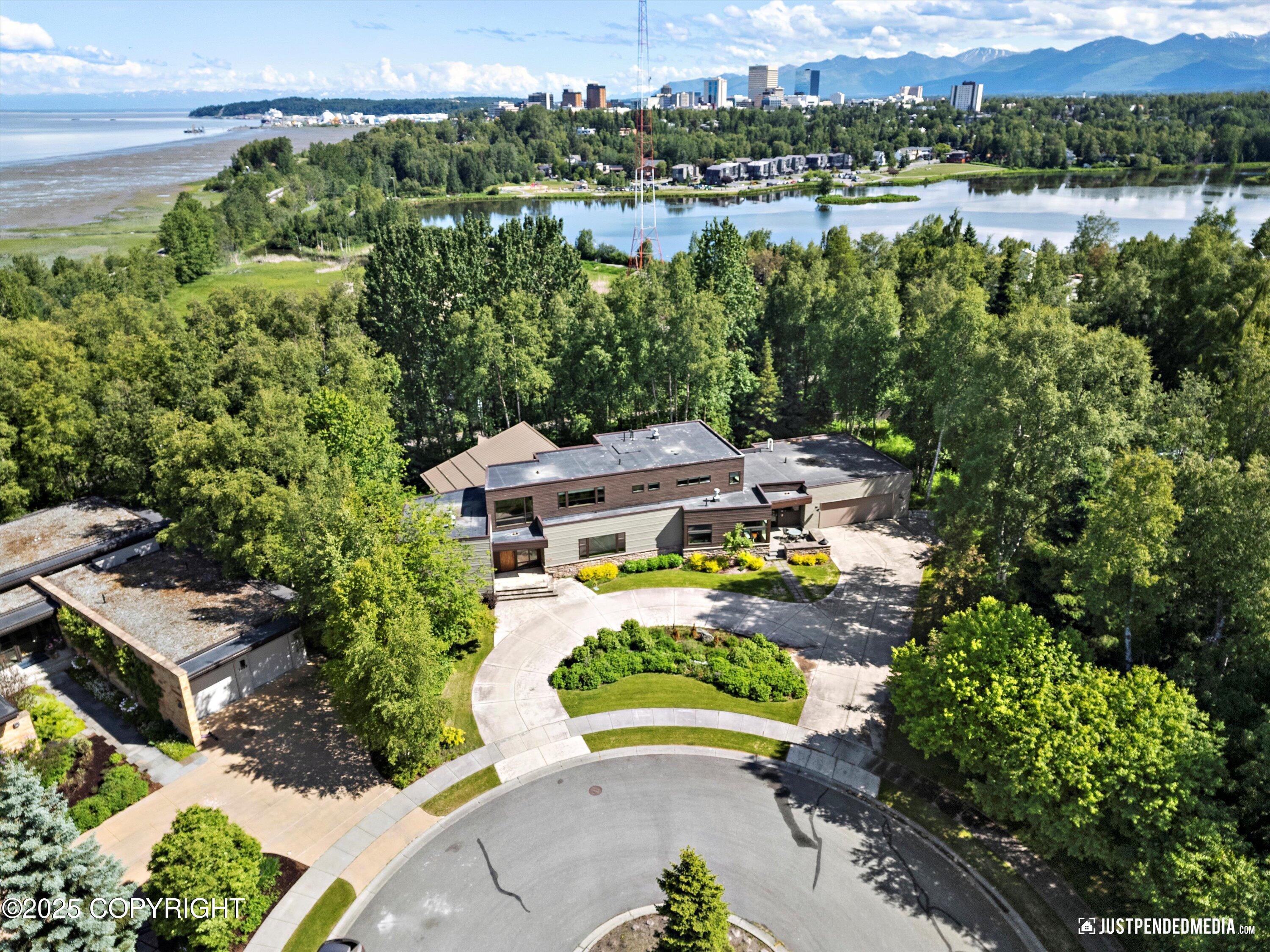 1665 Bob Atwood Circle