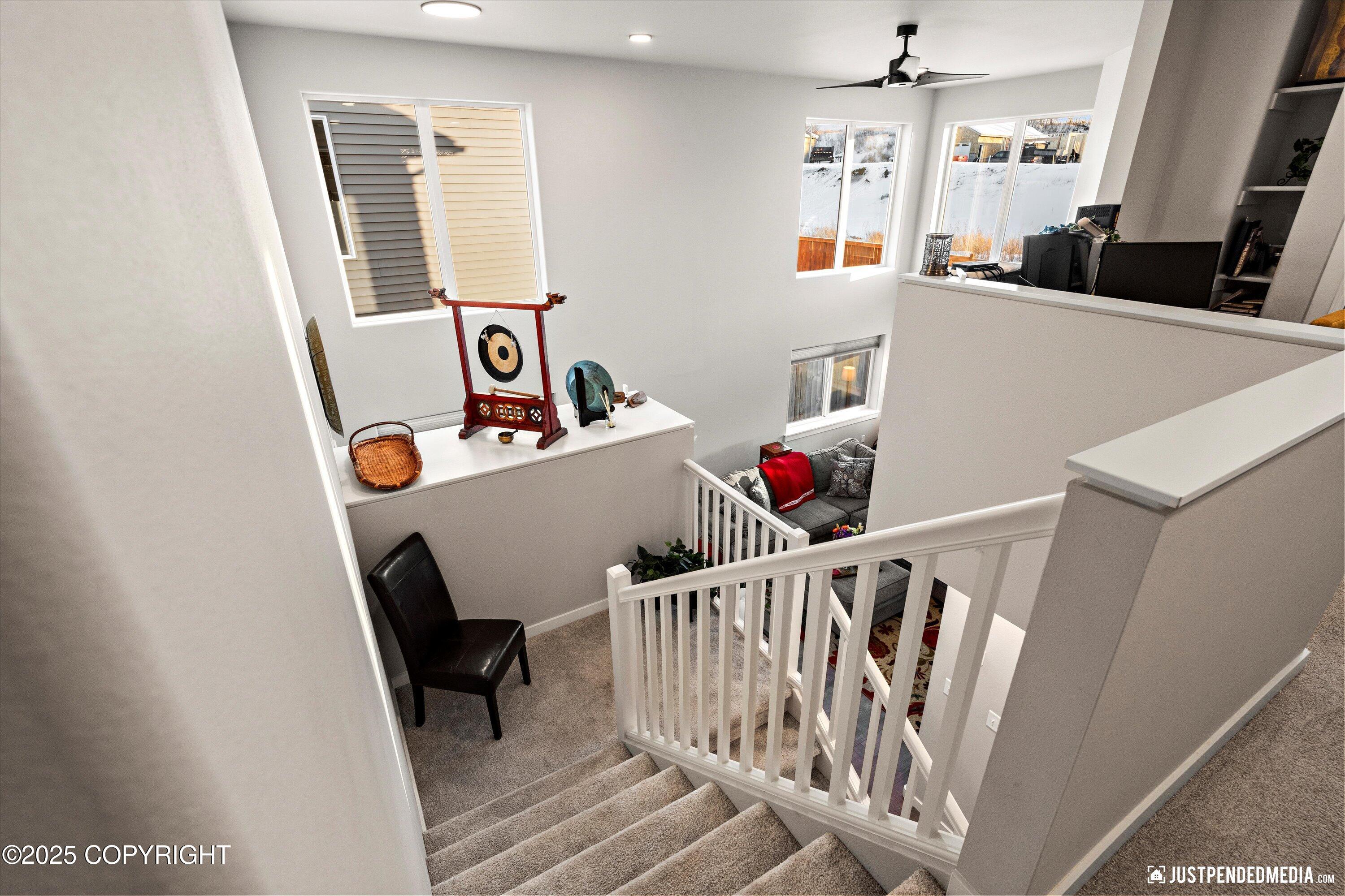 8777 Dry Creek Loop