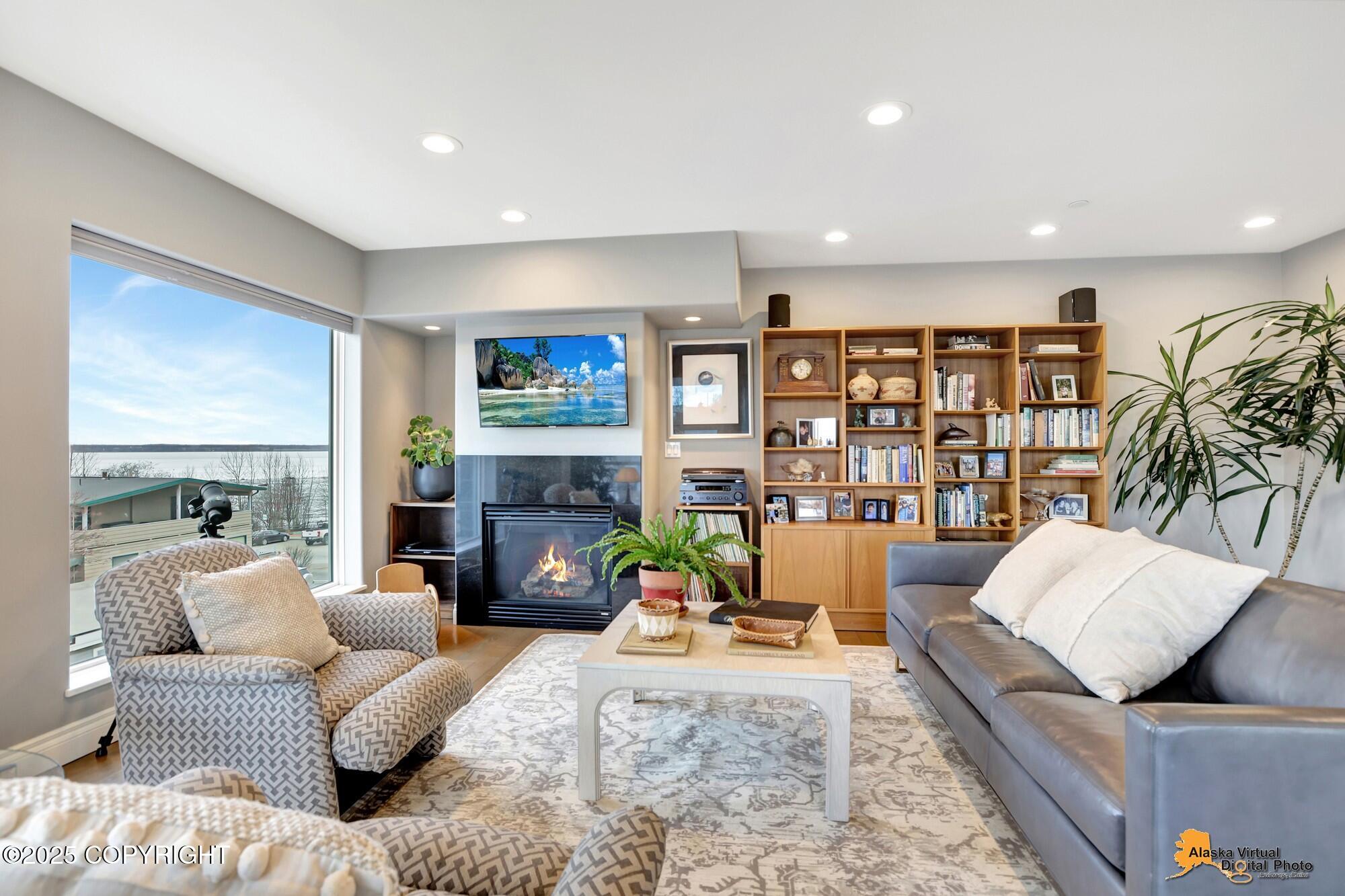 500 M Street # 103