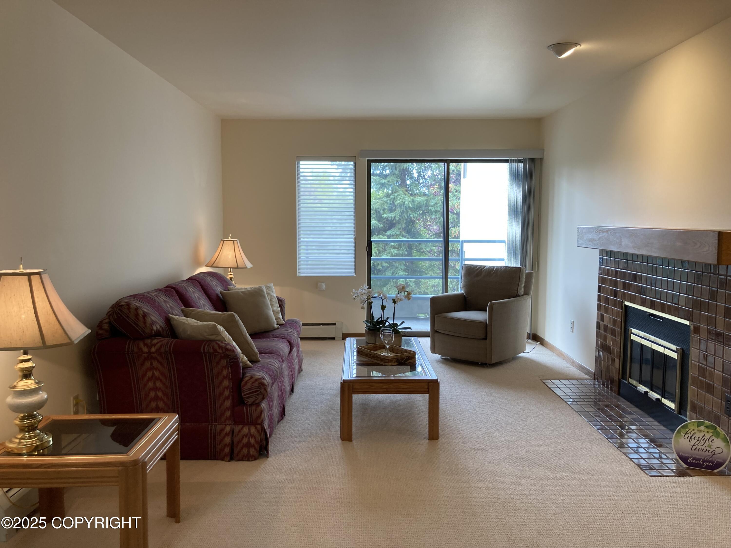 1032 W 11th Avenue # 202 Unit: #202