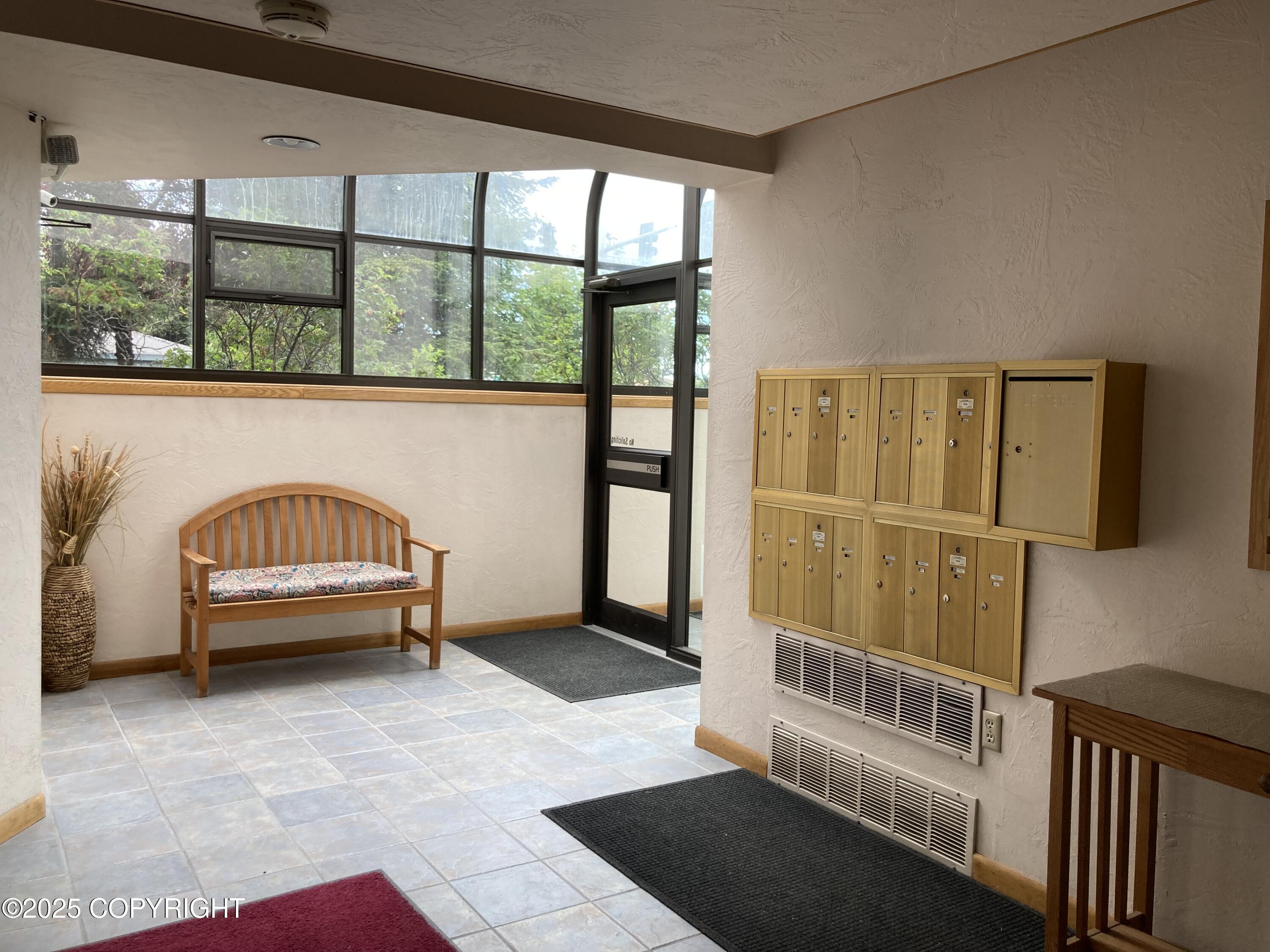 1032 W 11th Avenue # 202 Unit: #202