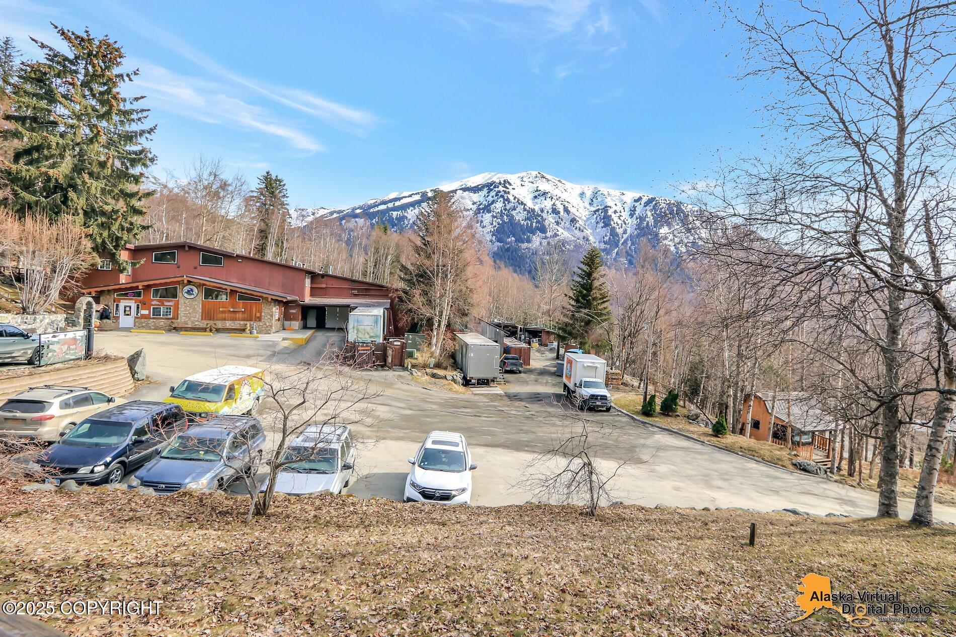 206 Huot Circle