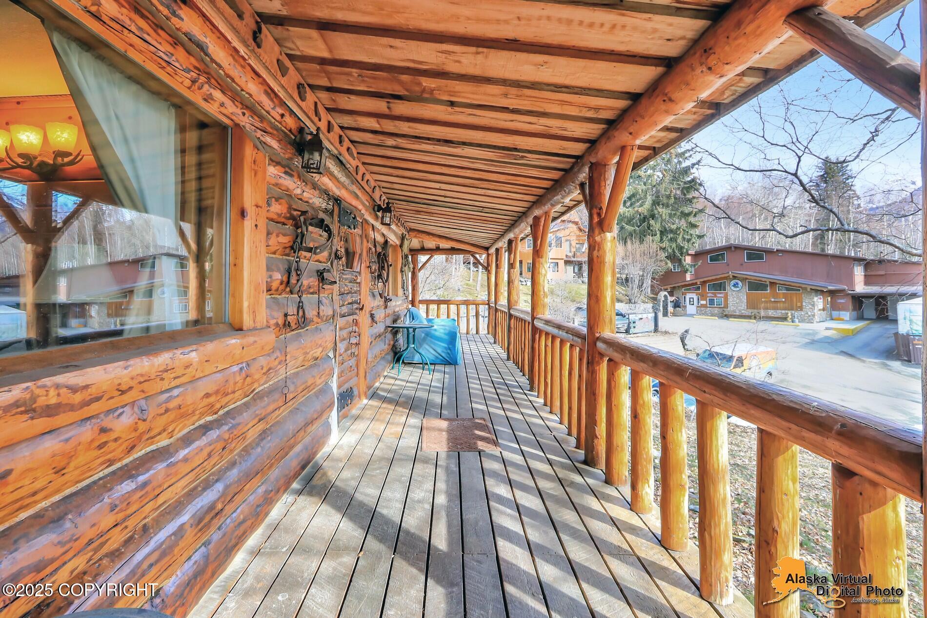 206 Huot Circle