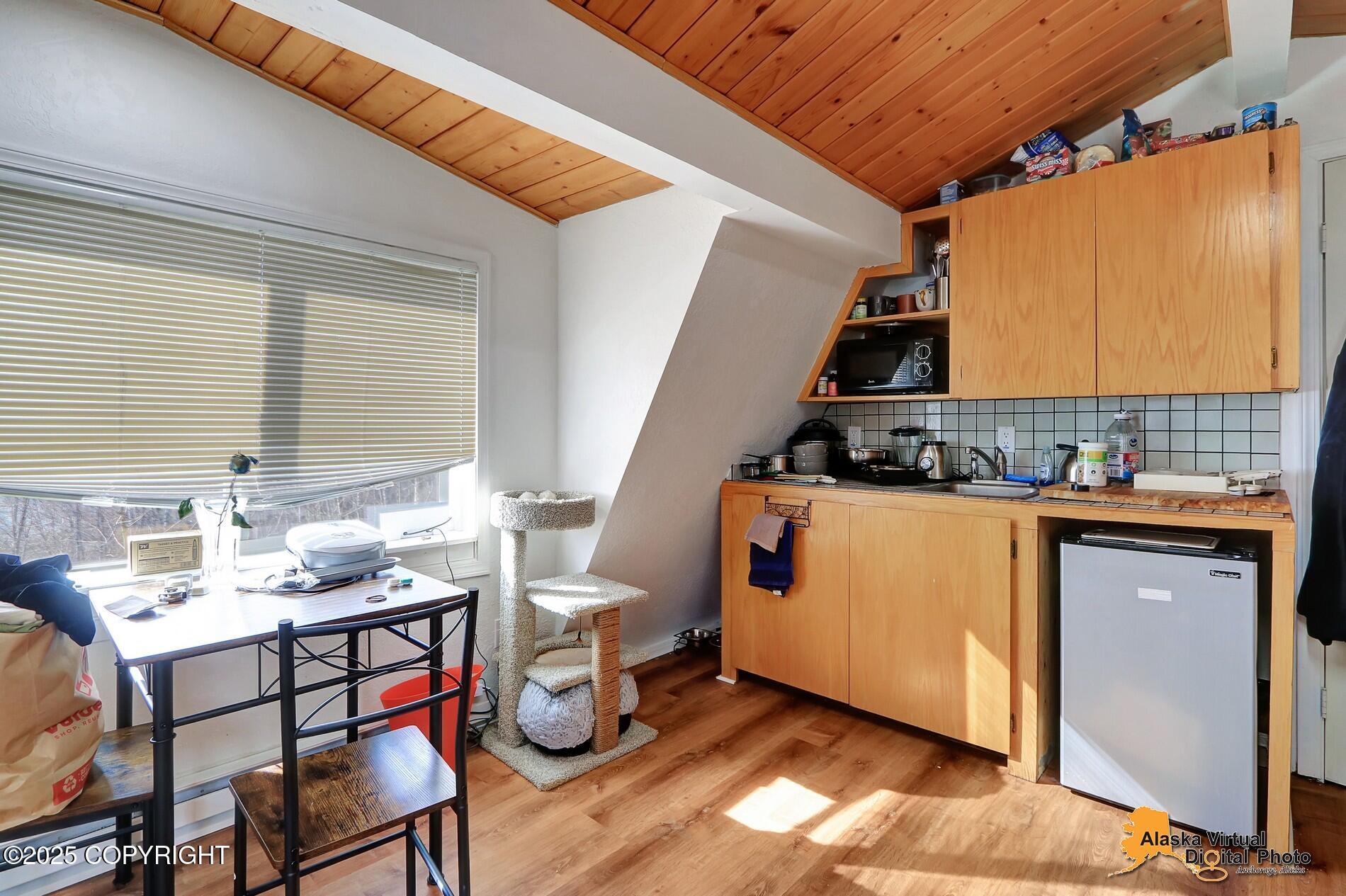 206 Huot Circle