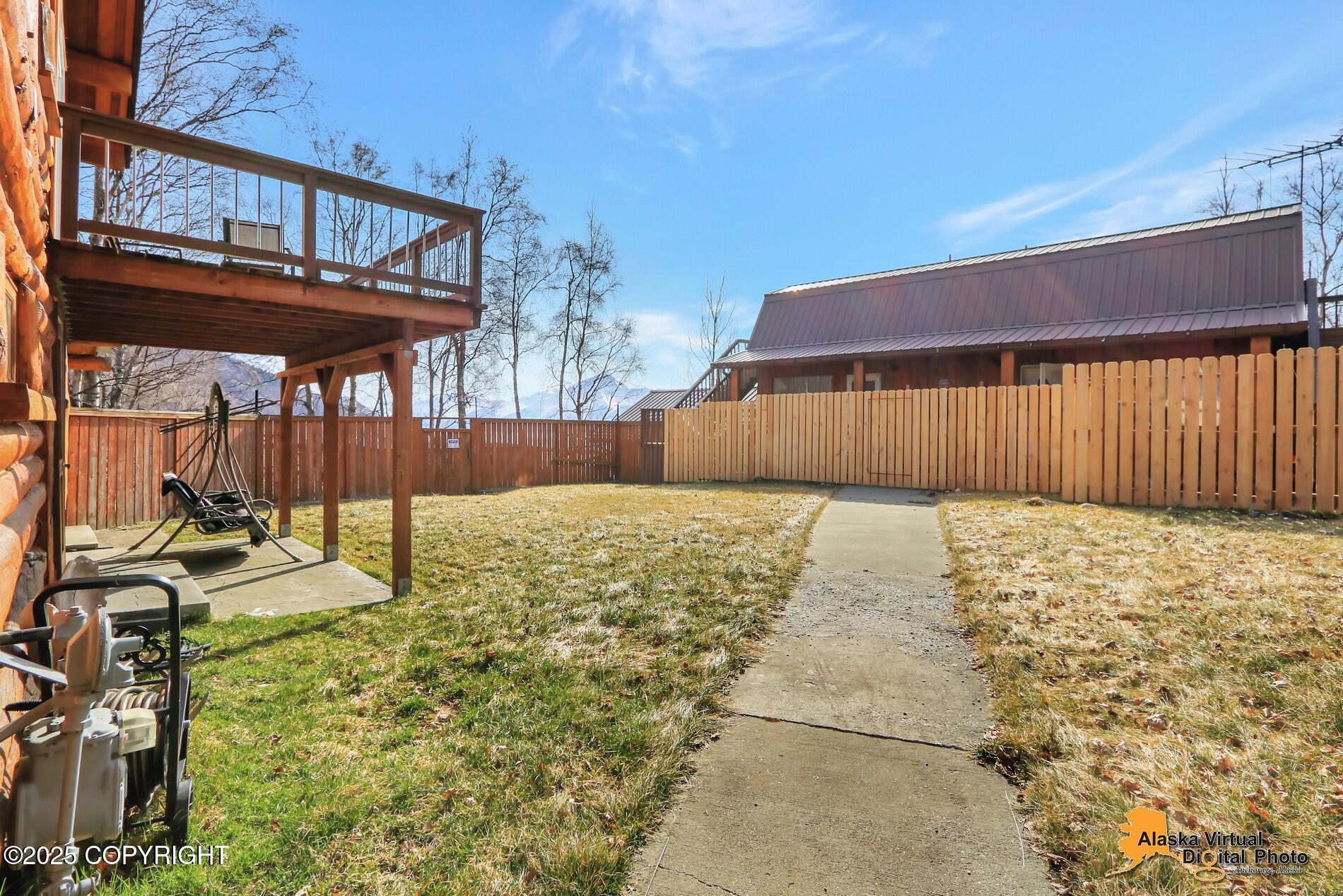 206 Huot Circle