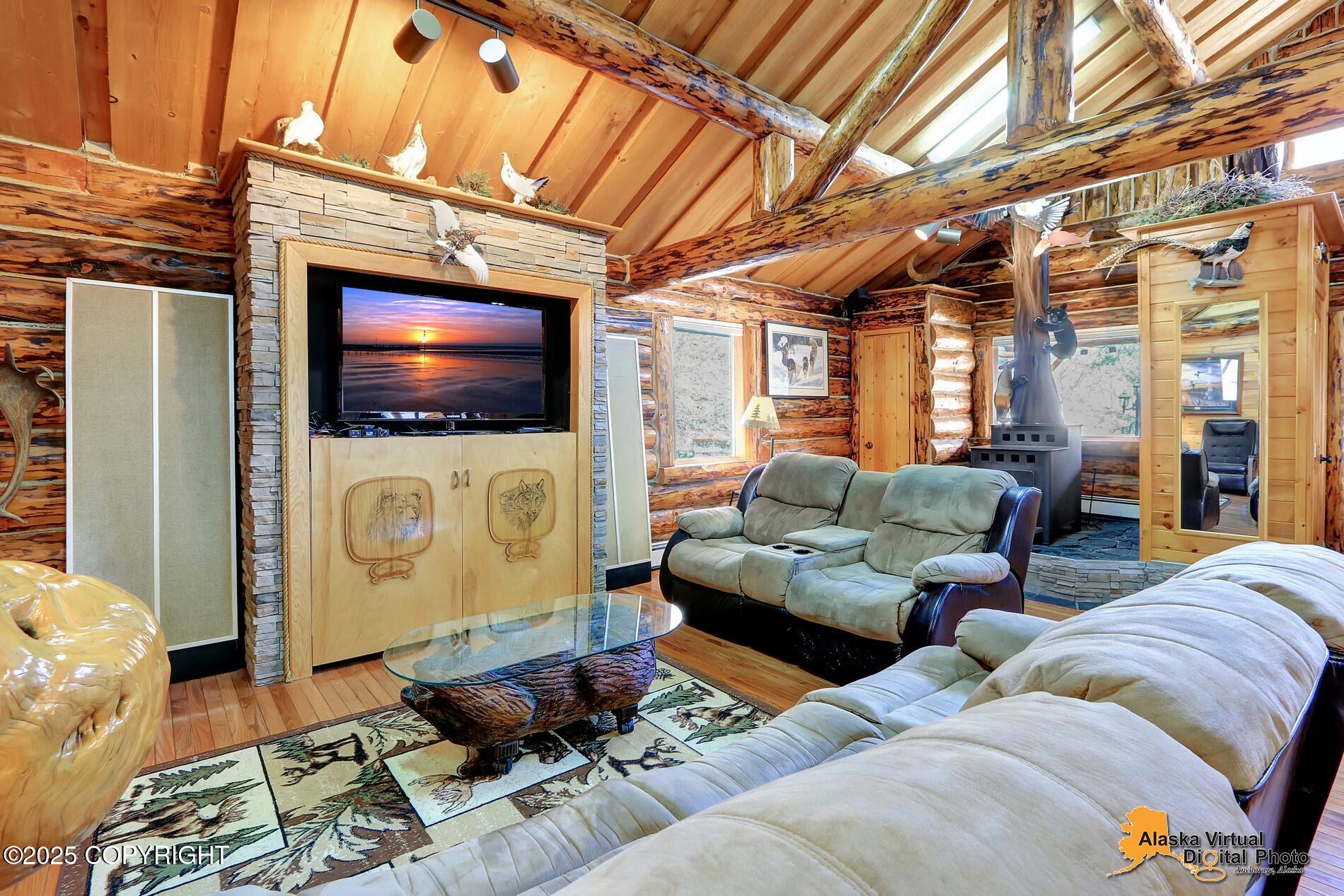 206 Huot Circle